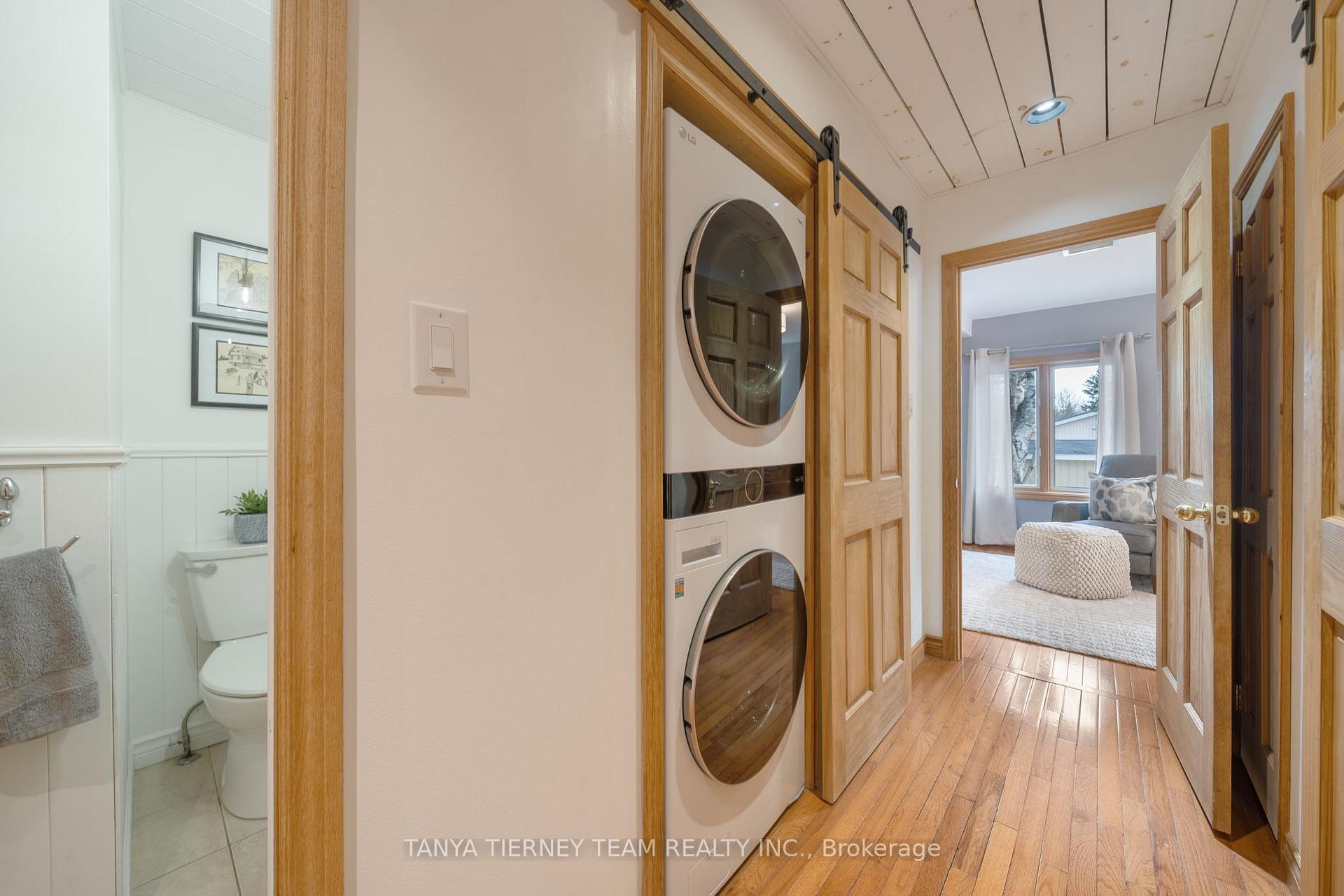 Photo 16 of 3680 Anderson Street, Whitby, Pringle Creek — HOMEH