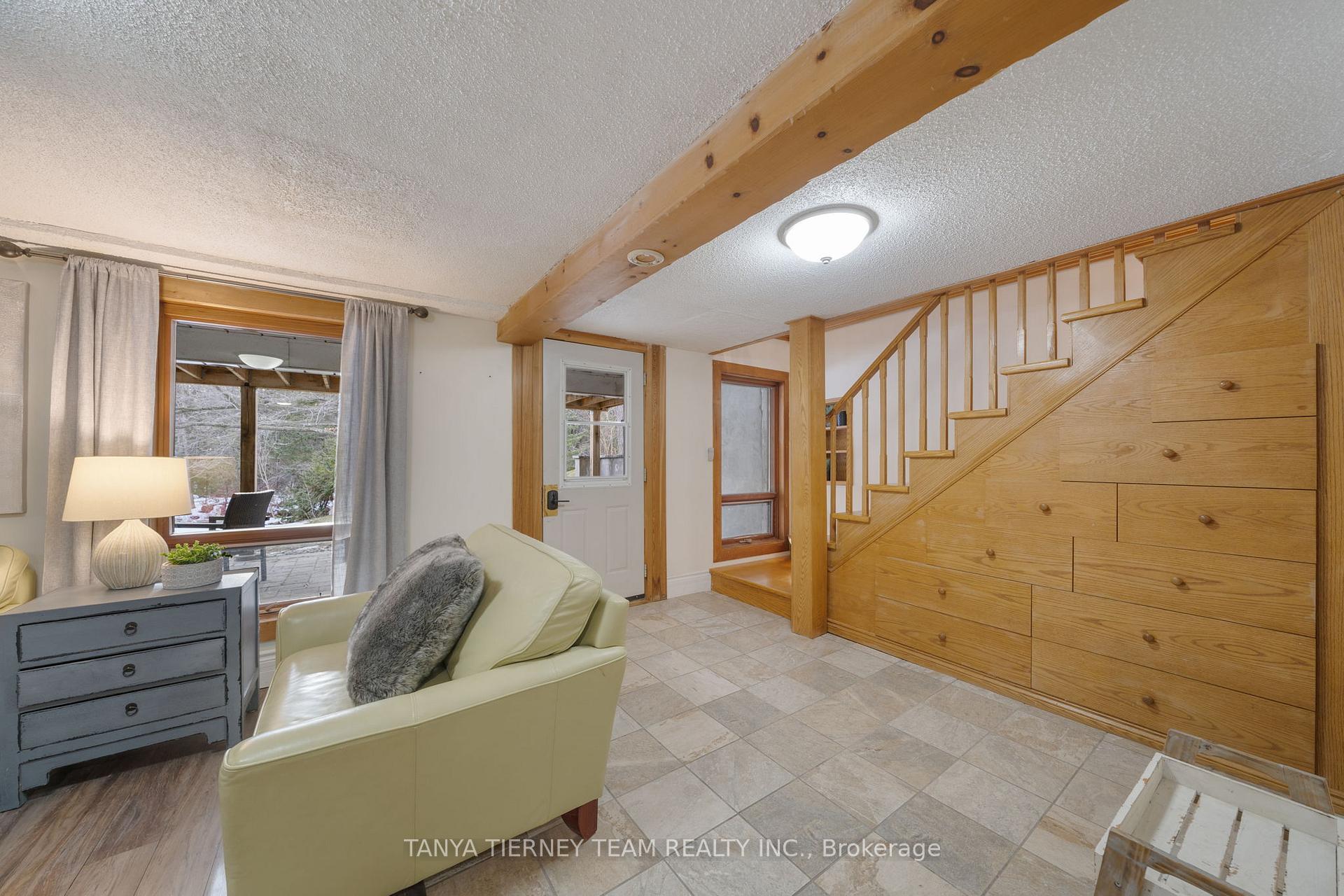 Photo 38 of 3680 Anderson Street, Whitby, Pringle Creek — HOMEH