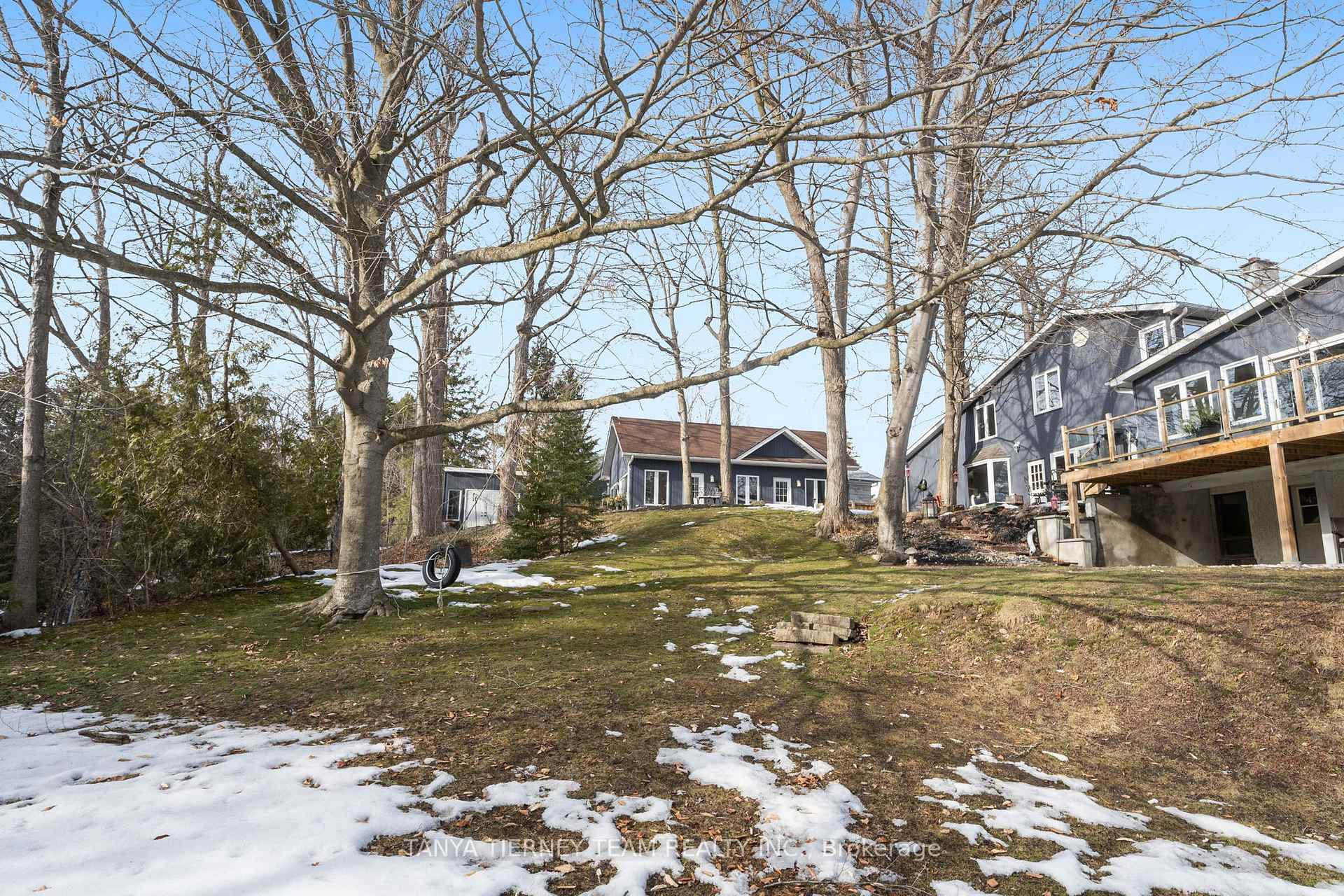 Photo 45 of 3680 Anderson Street, Whitby, Pringle Creek — HOMEH