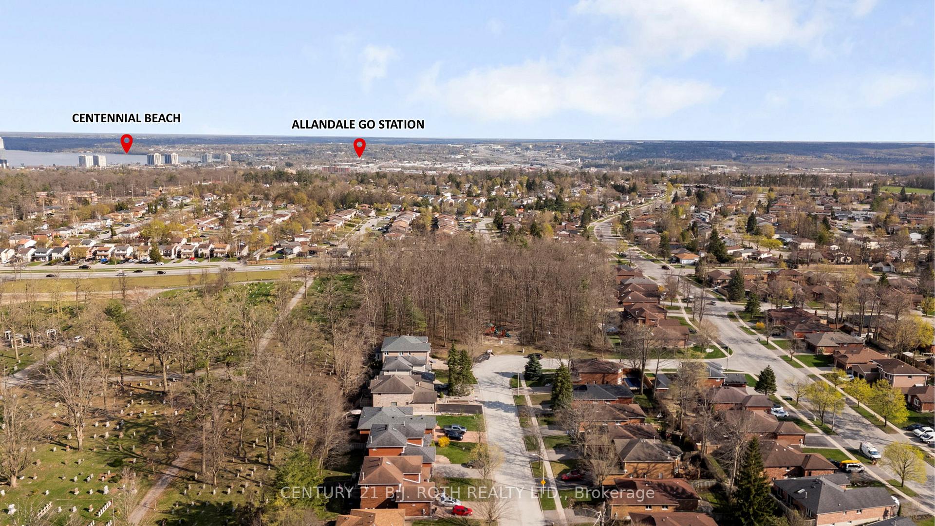 Photo 39 of 18 Irwin Drive, Barrie, Northwest — HOMEH