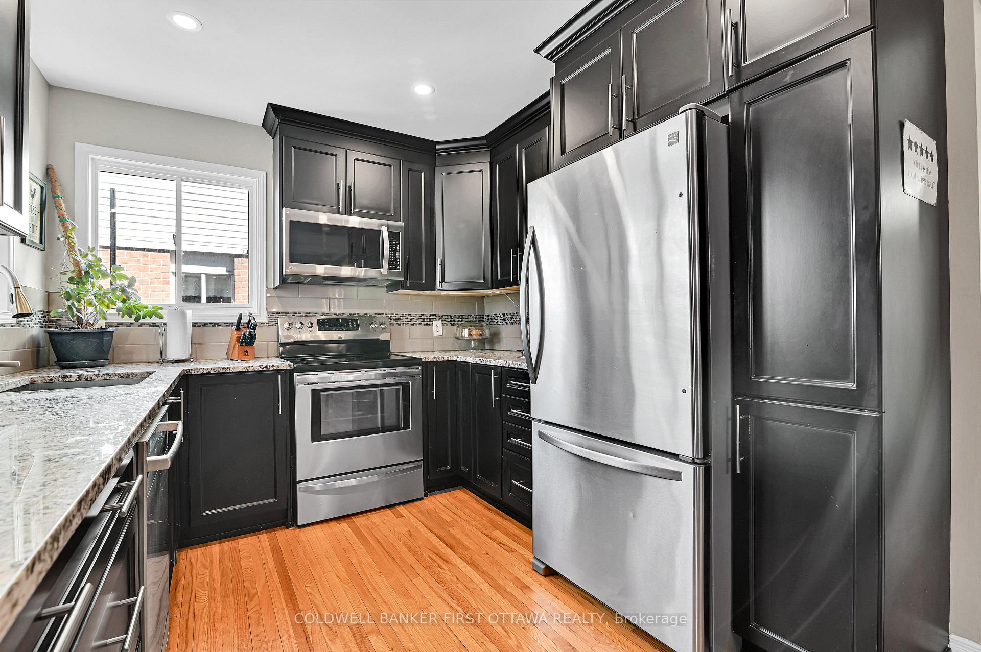 Photo 24 of 109 Whalings Circle, Ottawa, Stittsville (Central) — HOMEH