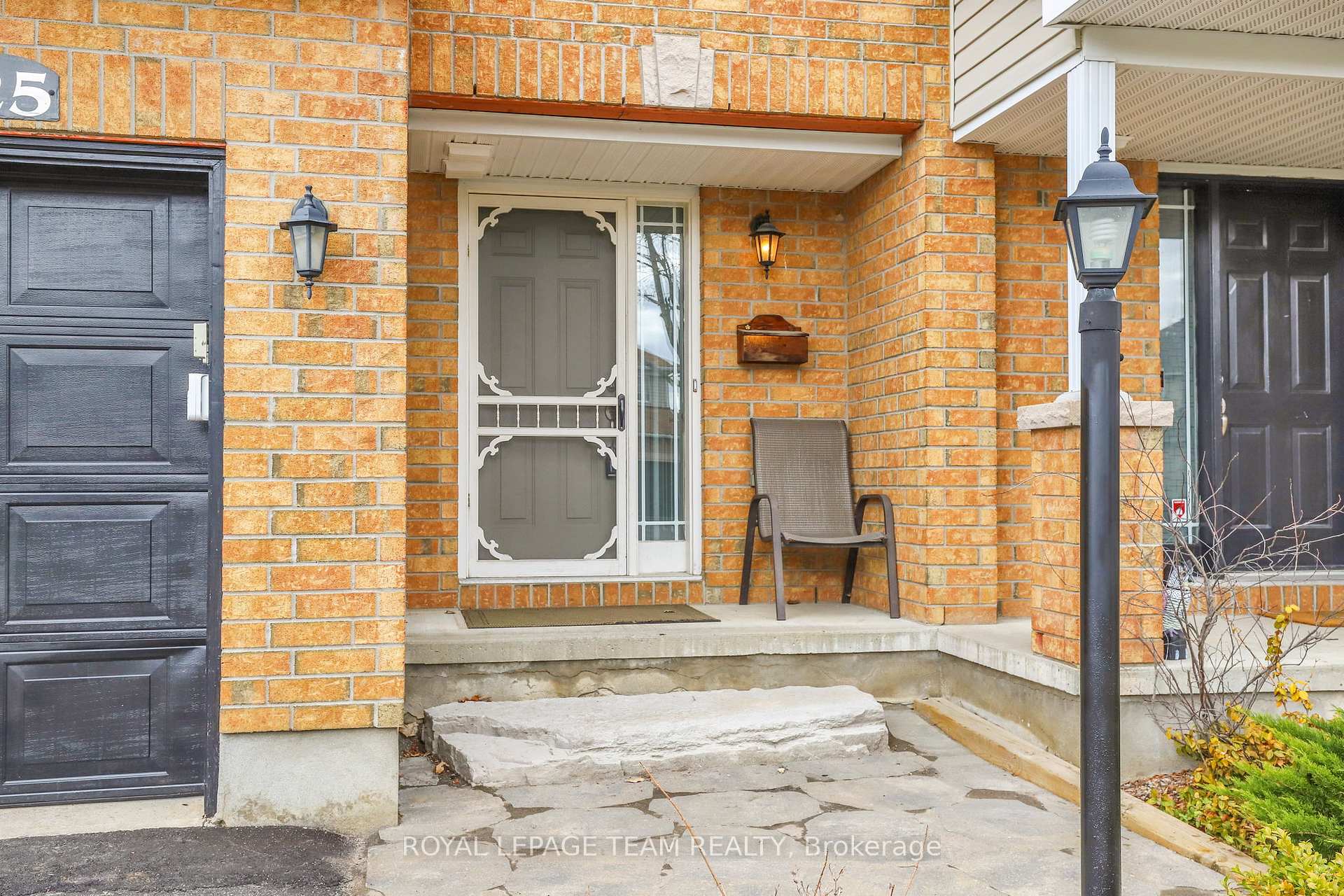 Photo 6 of 25 Abaca Way, Ottawa, Stittsville (North) — HOMEH