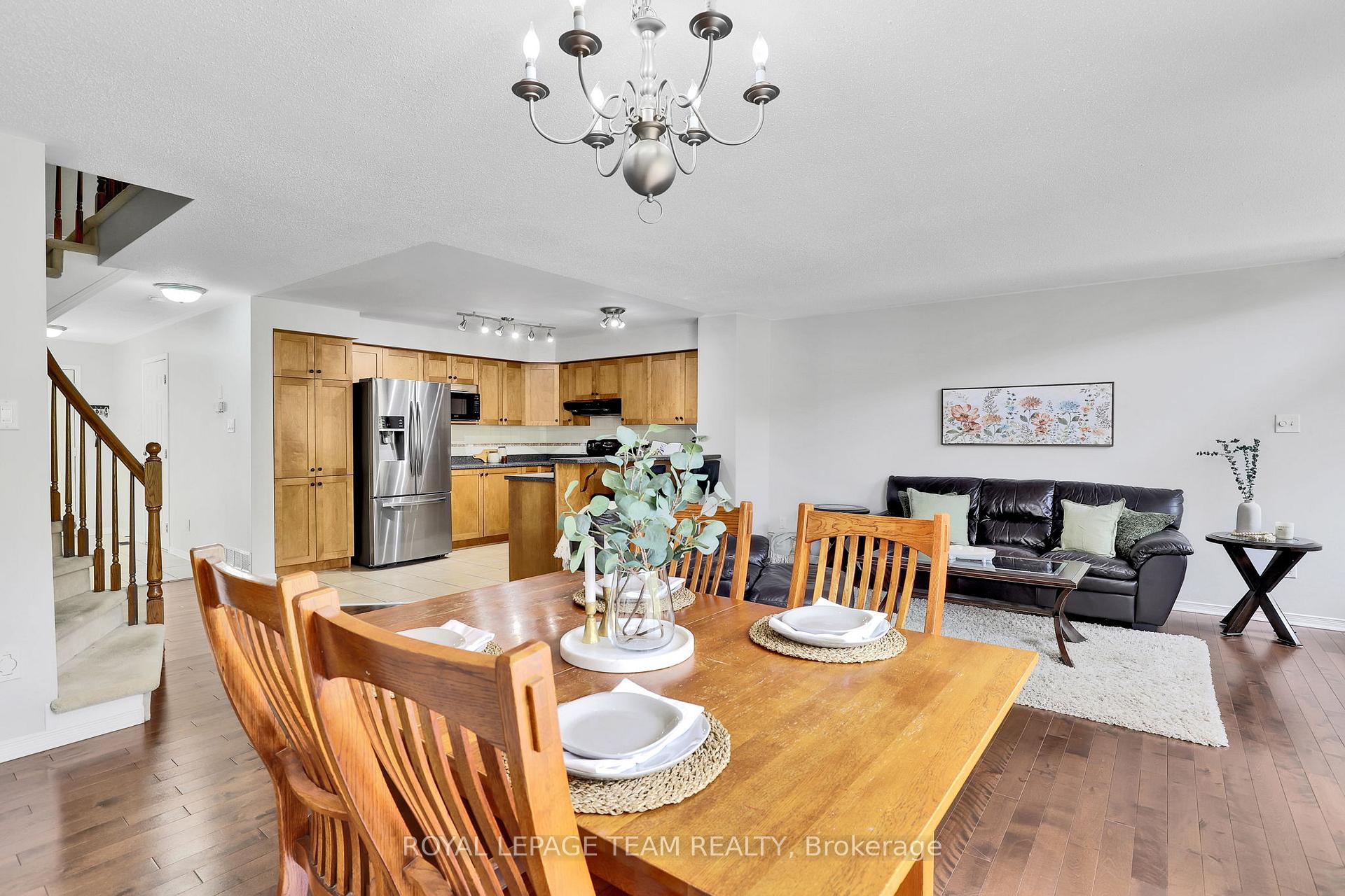 Photo 8 of 25 Abaca Way, Ottawa, Stittsville (North) — HOMEH