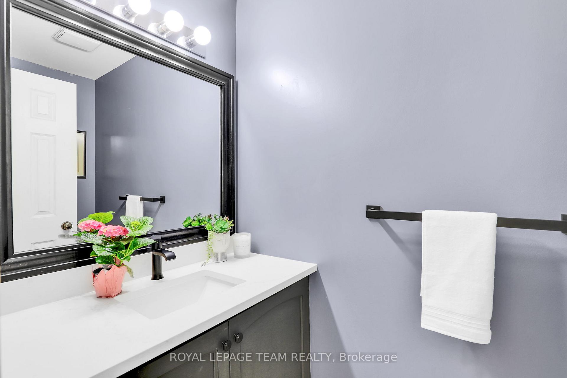 Photo 12 of 25 Abaca Way, Ottawa, Stittsville (North) — HOMEH