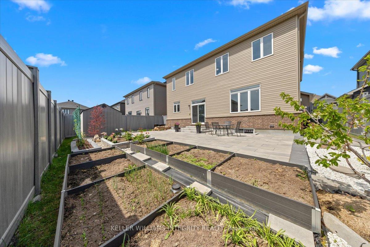 Photo 40 of 69 Ascari Road, Ottawa, Mahogany Community — HOMEH