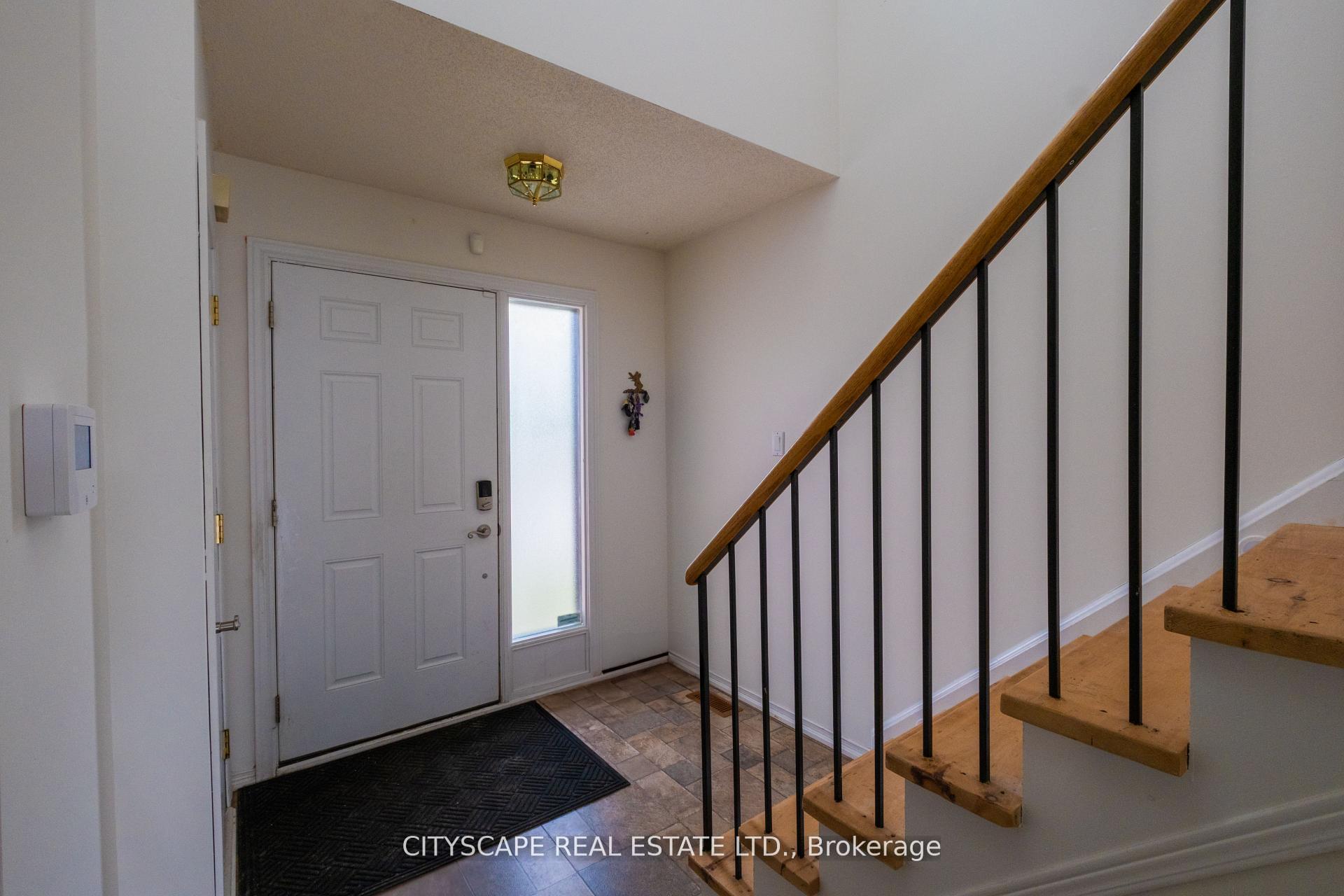 Photo 3 of 2176 Ferguson Street, Innisfil, Alcona — HOMEH