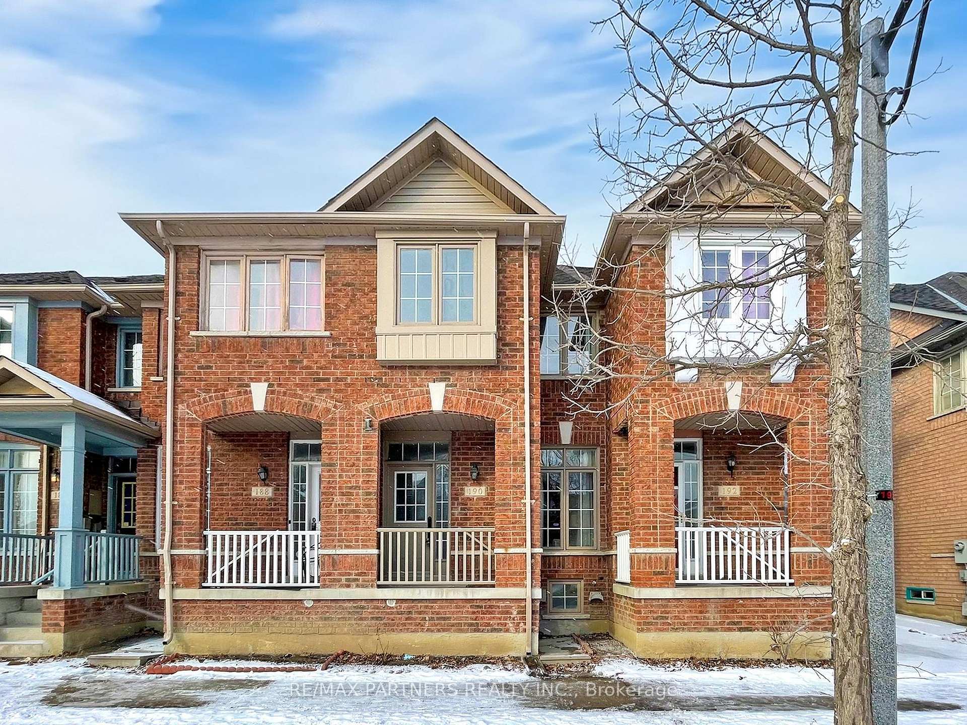 Photo 14 of 190 Bur Oak Avenue, Markham, Berczy — HOMEH