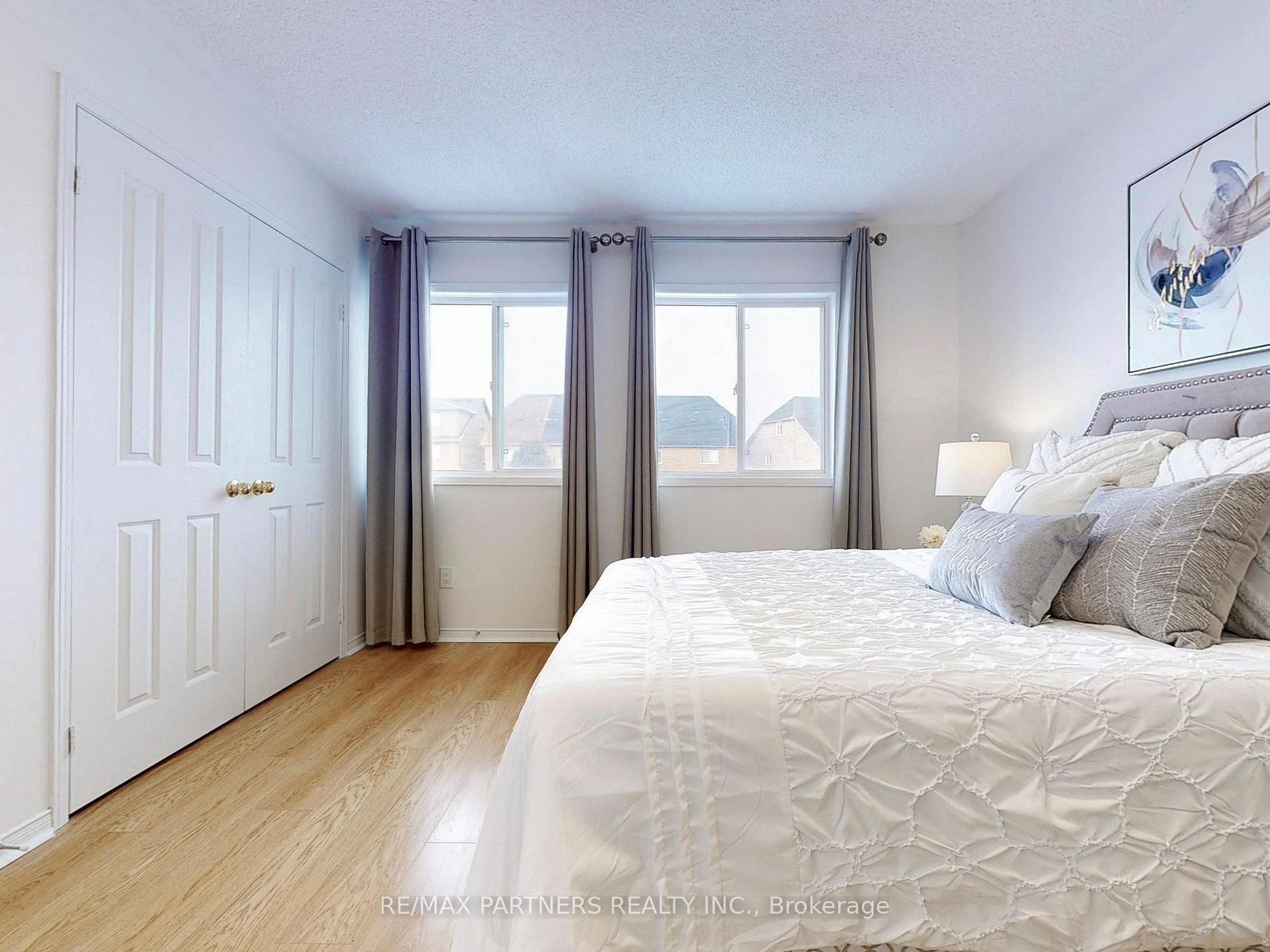Photo 27 of 190 Bur Oak Avenue, Markham, Berczy — HOMEH