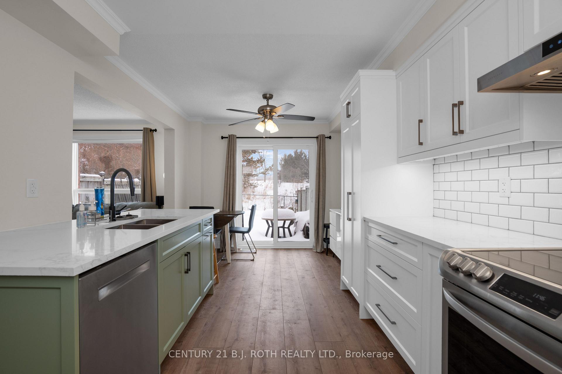 Photo 5 of 34 Gadwall Avenue, Barrie, Painswick South — HOMEH