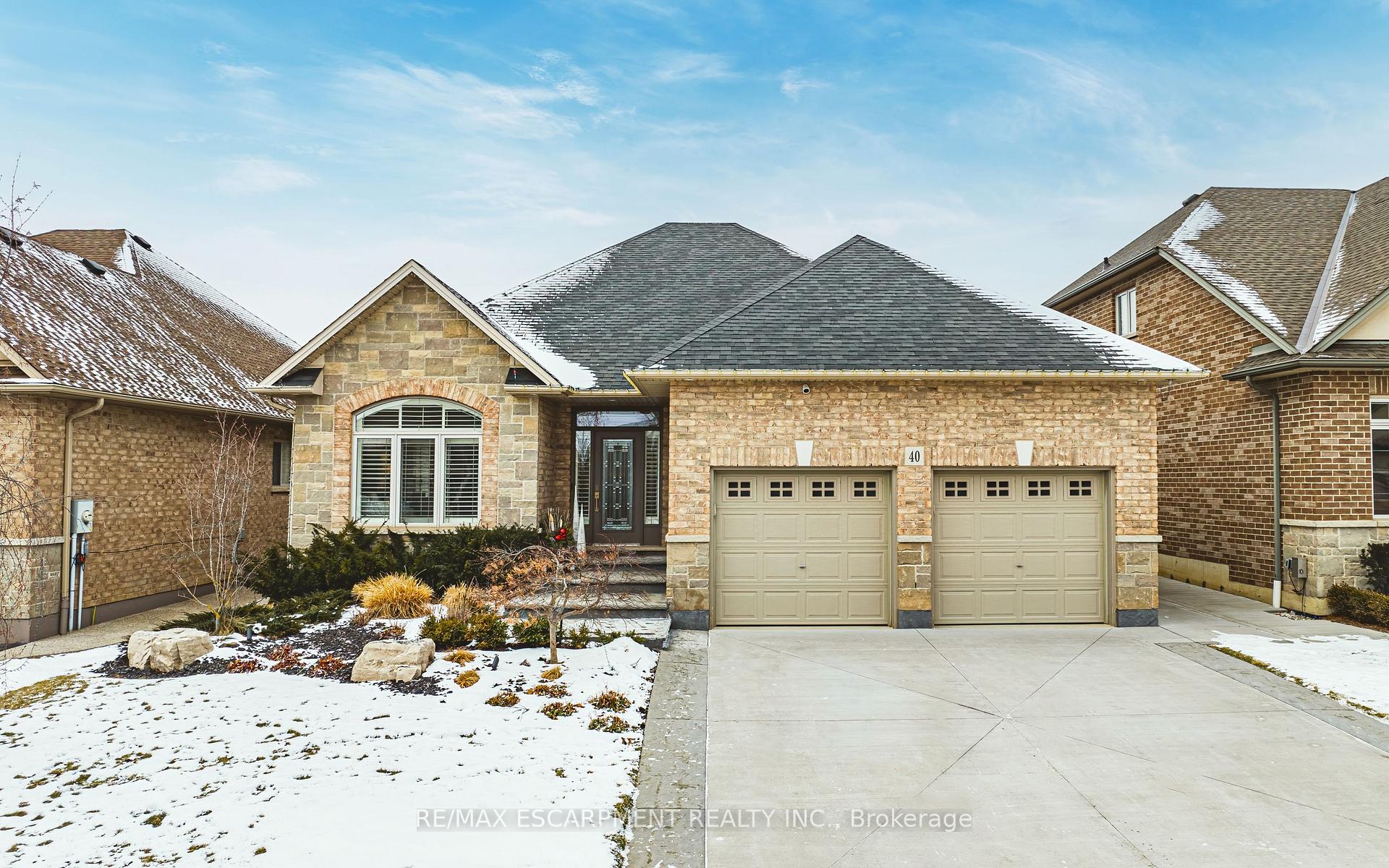 Photo 1 of 40 Greti Drive, Hamilton, Rural Glanbrook — HOMEH