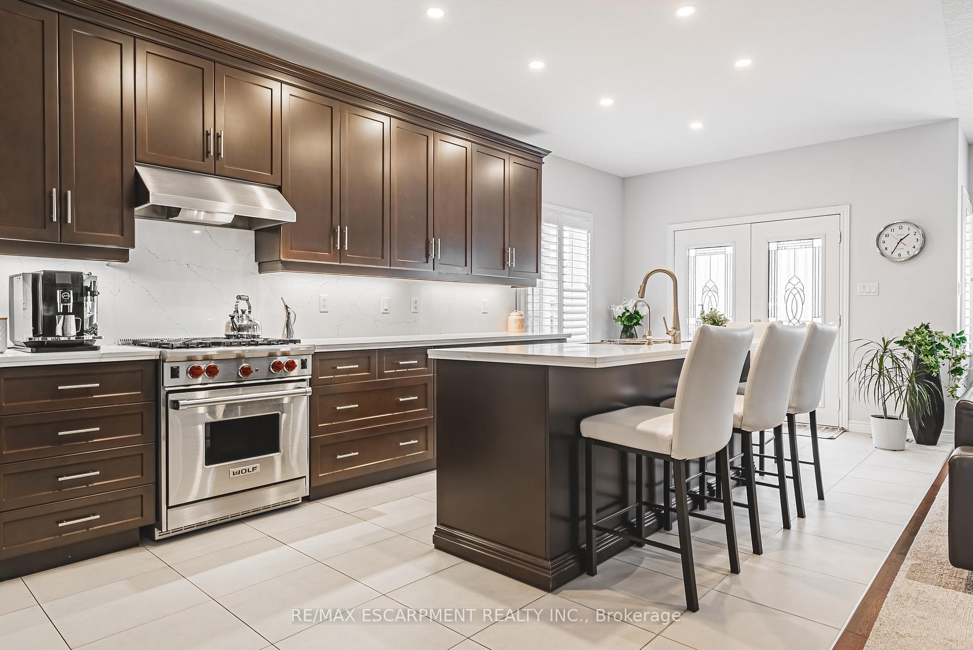 Photo 10 of 40 Greti Drive, Hamilton, Rural Glanbrook — HOMEH