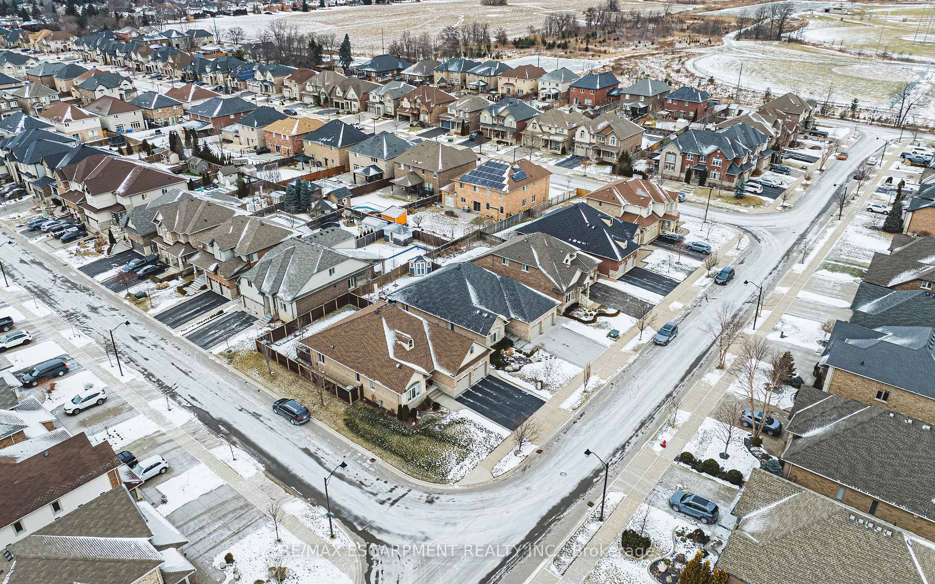 Photo 38 of 40 Greti Drive, Hamilton, Rural Glanbrook — HOMEH