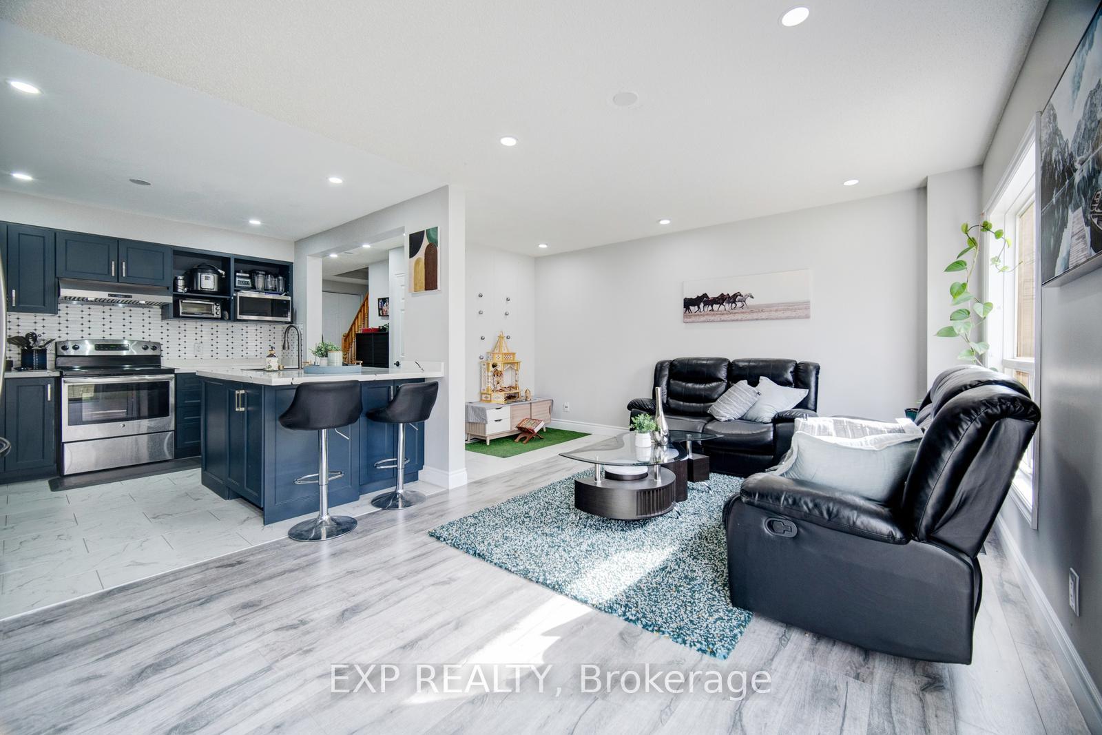 Photo 7 of 179 Henhoeffer Crescent, Kitchener, Larentian West — HOMEH