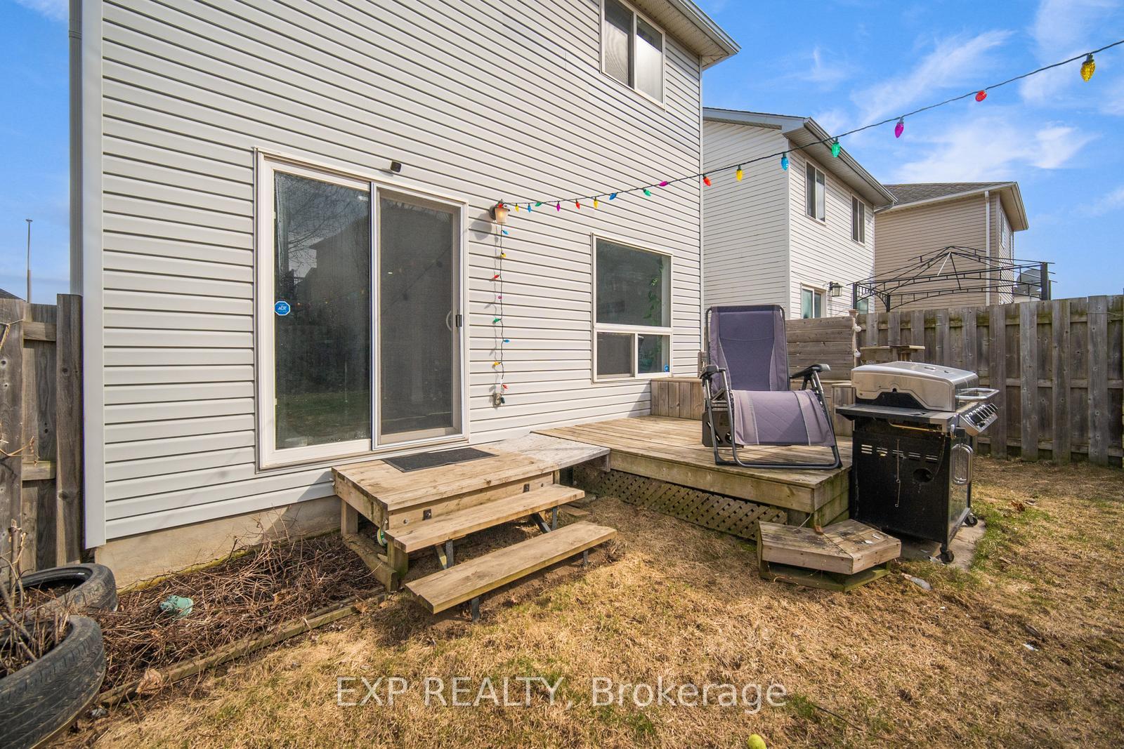 Photo 27 of 179 Henhoeffer Crescent, Kitchener, Larentian West — HOMEH