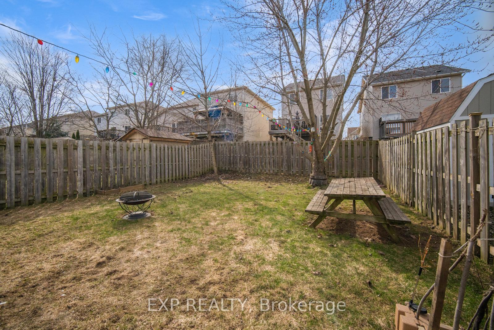 Photo 39 of 179 Henhoeffer Crescent, Kitchener, Larentian West — HOMEH