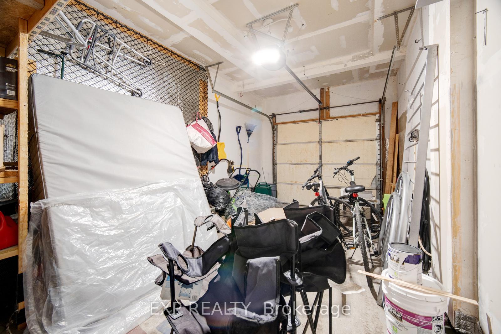Photo 34 of 179 Henhoeffer Crescent, Kitchener, Larentian West — HOMEH