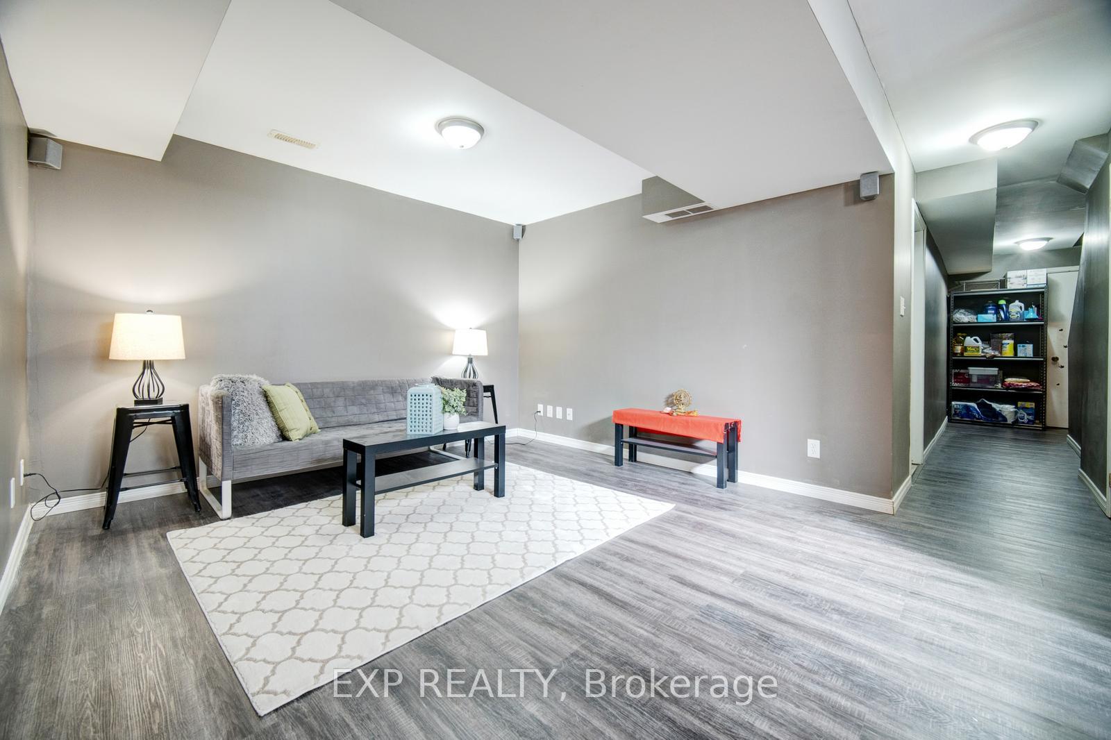 Photo 33 of 179 Henhoeffer Crescent, Kitchener, Larentian West — HOMEH