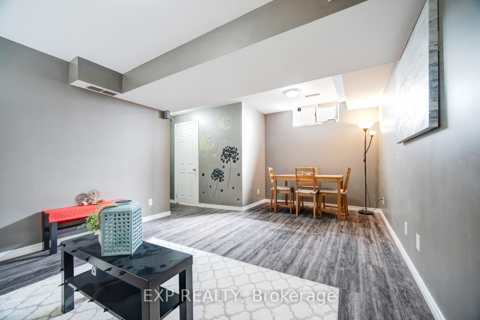 Photo 40 of 179 Henhoeffer Crescent, Kitchener, Larentian West — HOMEH