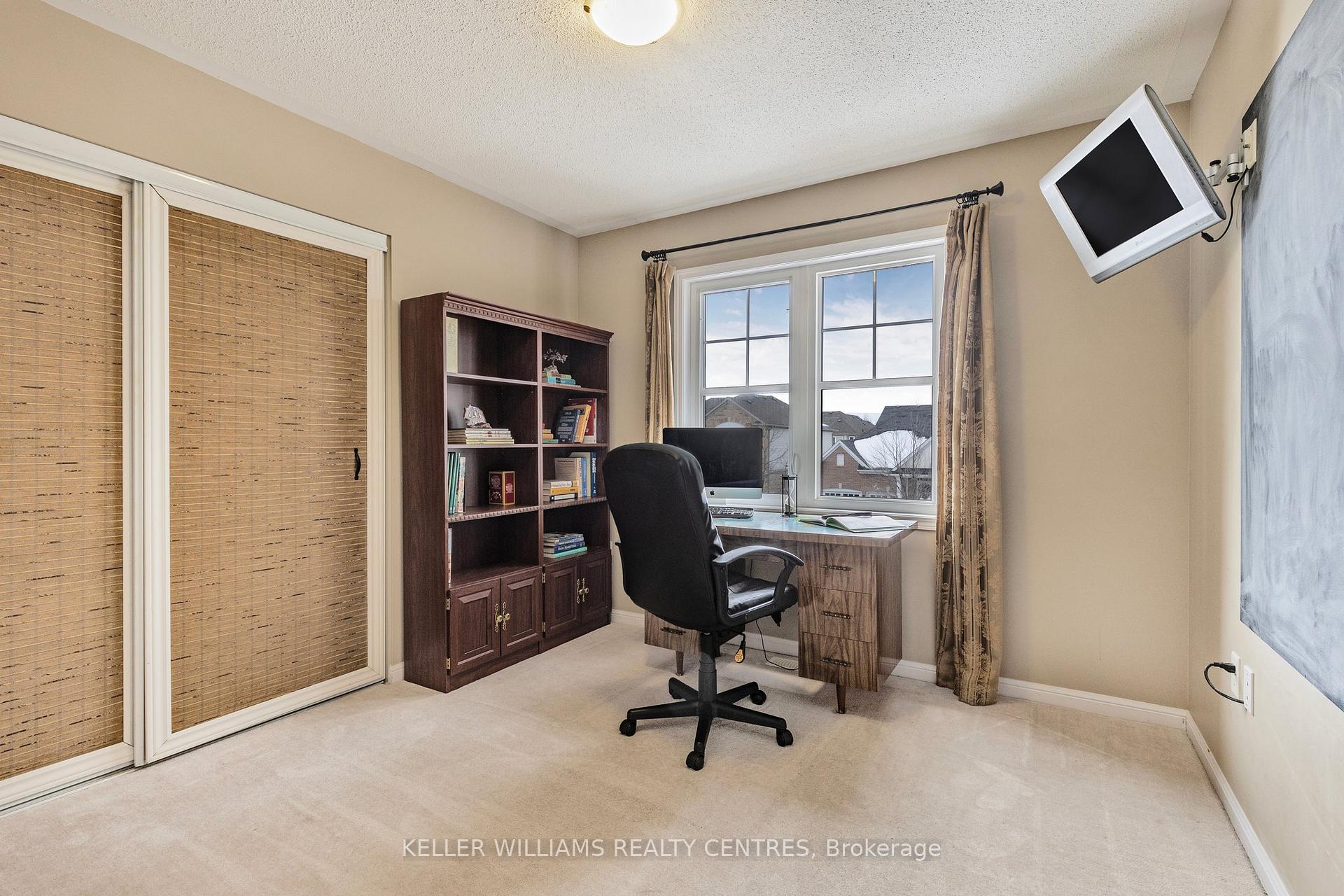 Photo 3 of 57 Kidd Crescent, New Tecumseth, Alliston — HOMEH