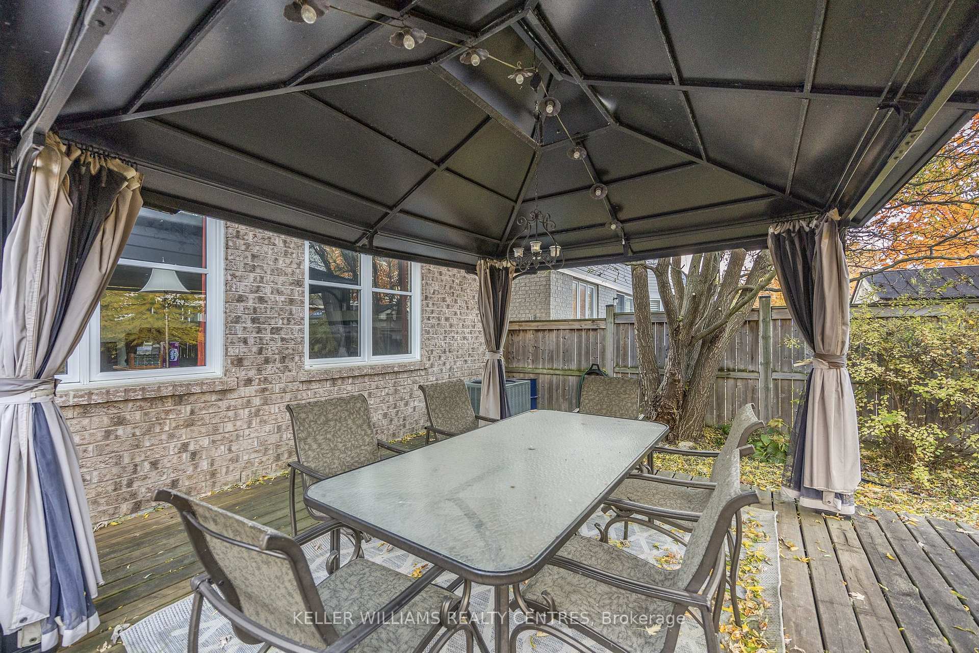 Photo 5 of 57 Kidd Crescent, New Tecumseth, Alliston — HOMEH