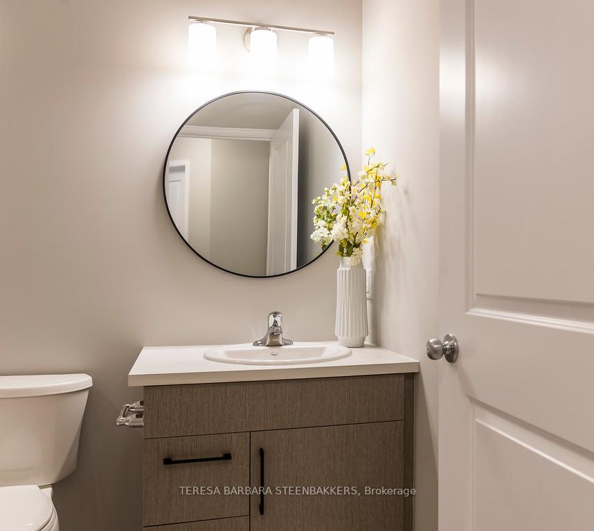 Photo 4 of 511 Edenwylde Drive, Ottawa, Remainder of Stittsville & Area — HOMEH