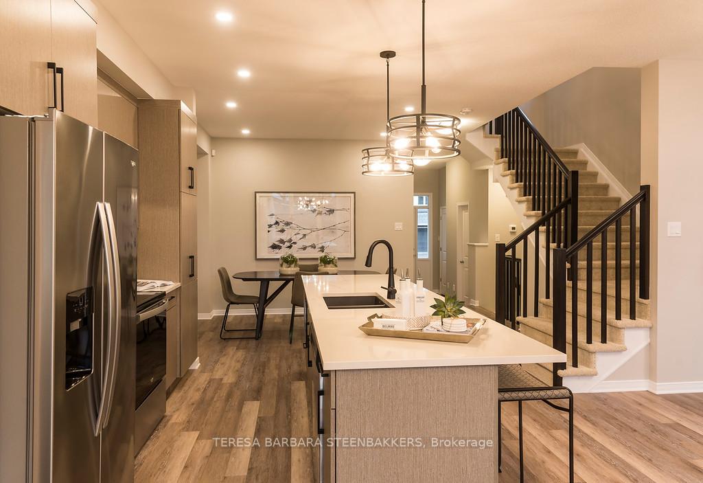 Photo 3 of 511 Edenwylde Drive, Ottawa, Remainder of Stittsville & Area — HOMEH
