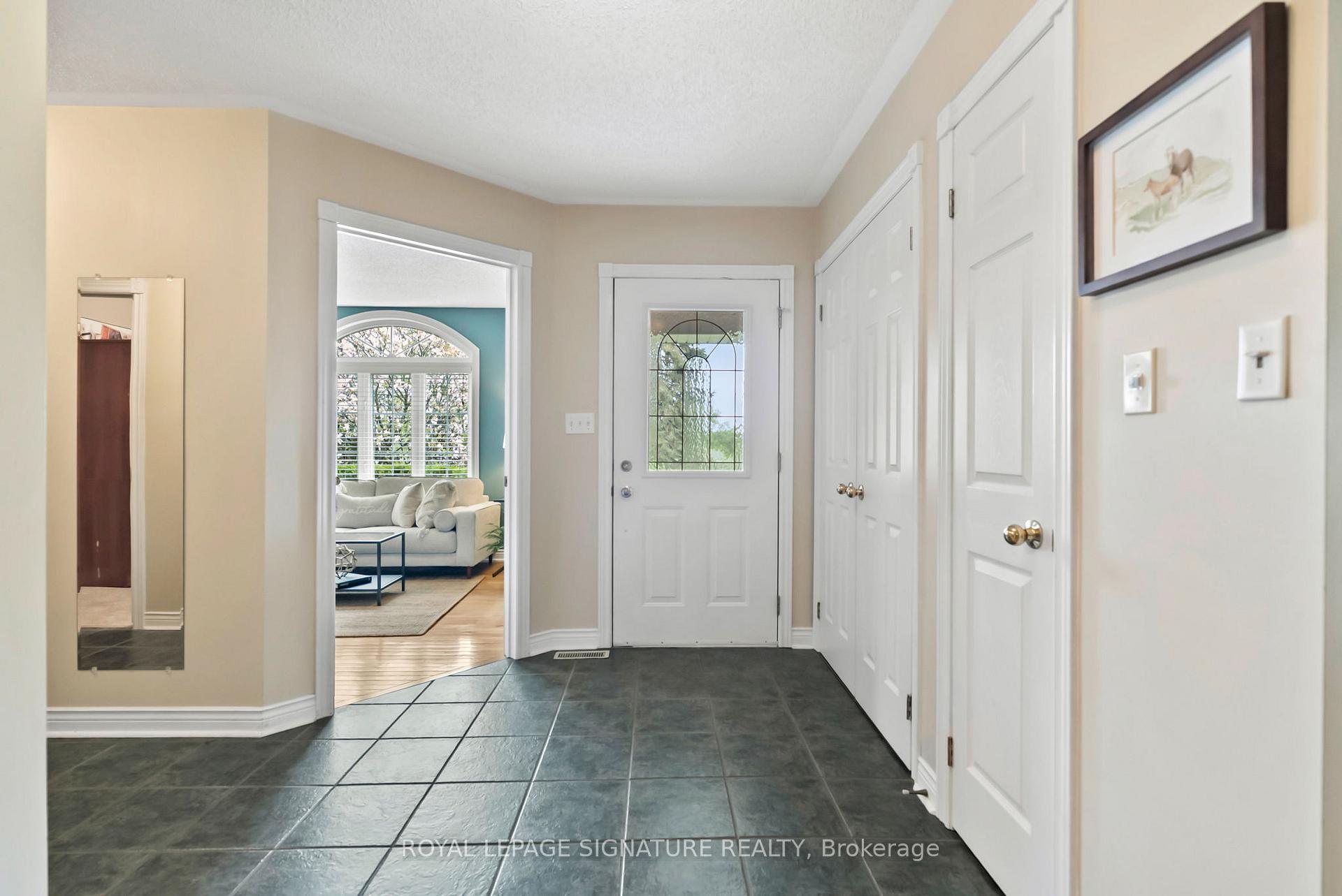 Photo 7 of 15 Oliver's Lane, Cobourg — HOMEH