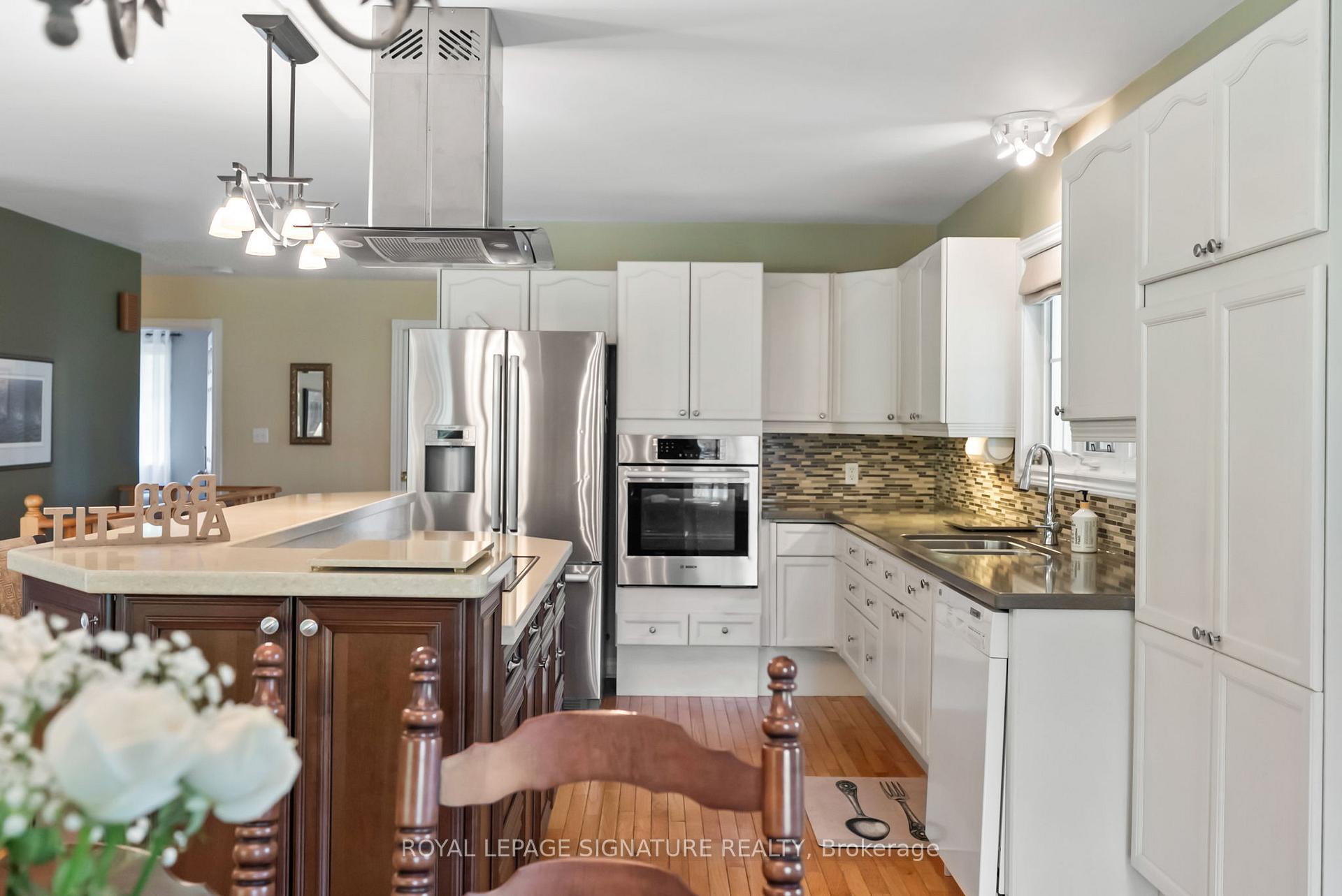 Photo 10 of 15 Oliver's Lane, Cobourg — HOMEH