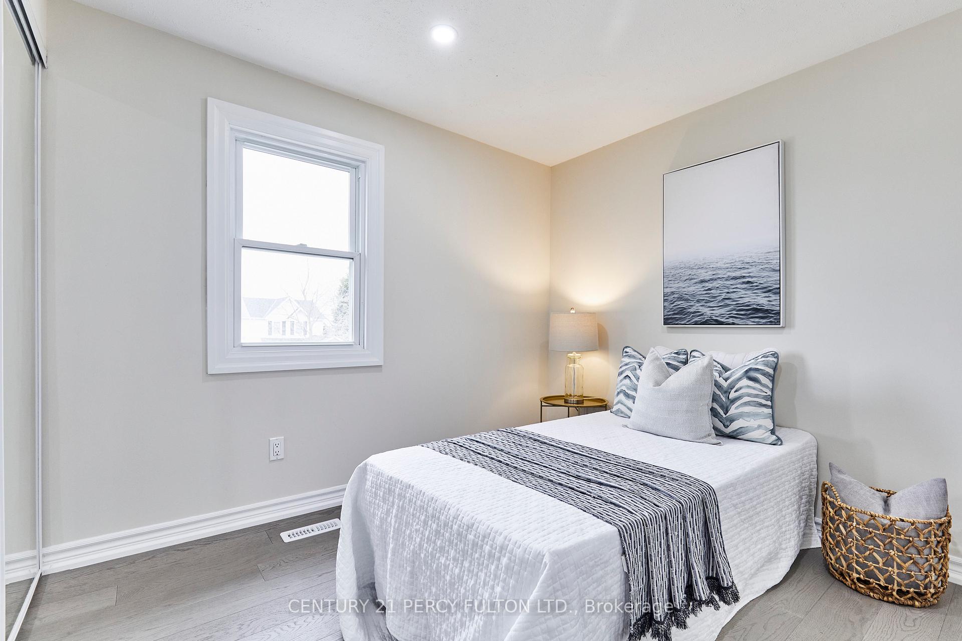 Photo 4 of 59 Humphrey Drive, Ajax, South West — HOMEH