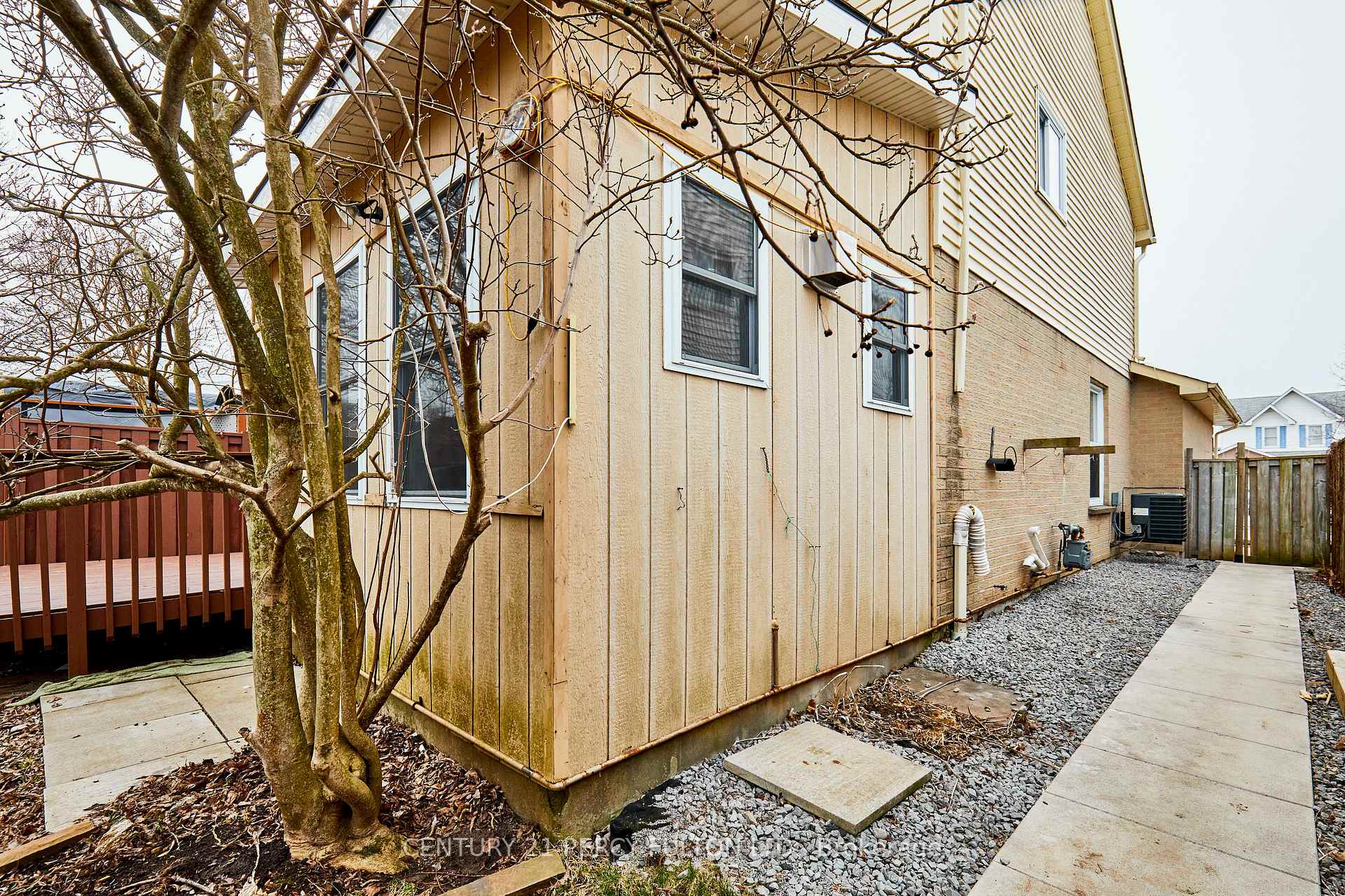 Photo 35 of 59 Humphrey Drive, Ajax, South West — HOMEH