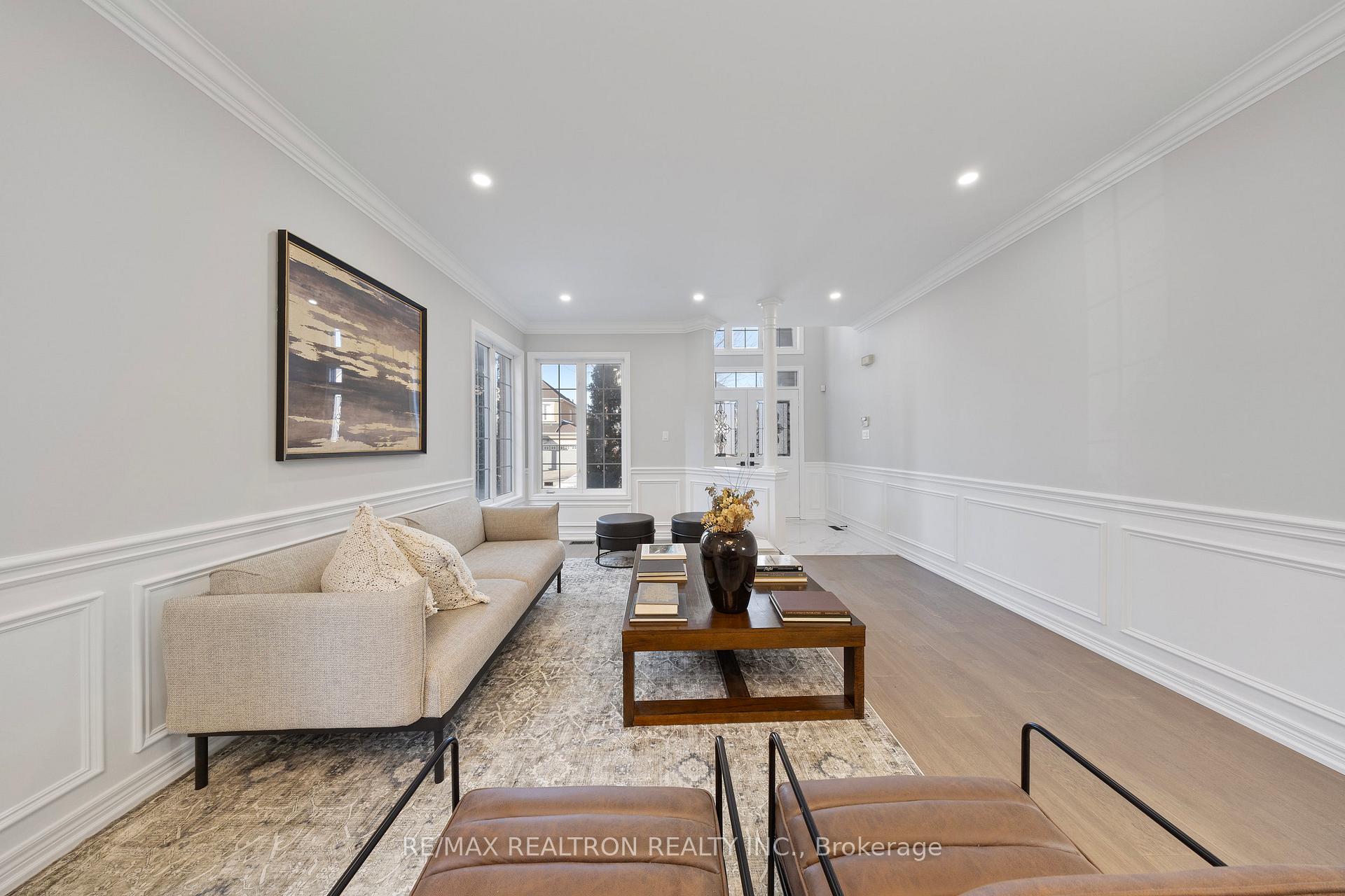 Photo 5 of 111 Saffron Street, Markham, Greensborough — HOMEH