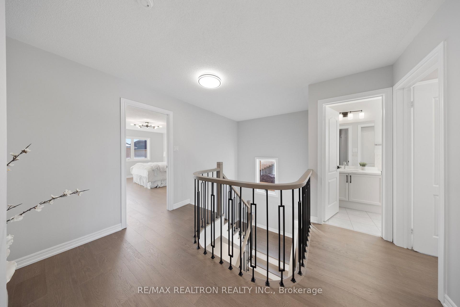 Photo 13 of 111 Saffron Street, Markham, Greensborough — HOMEH