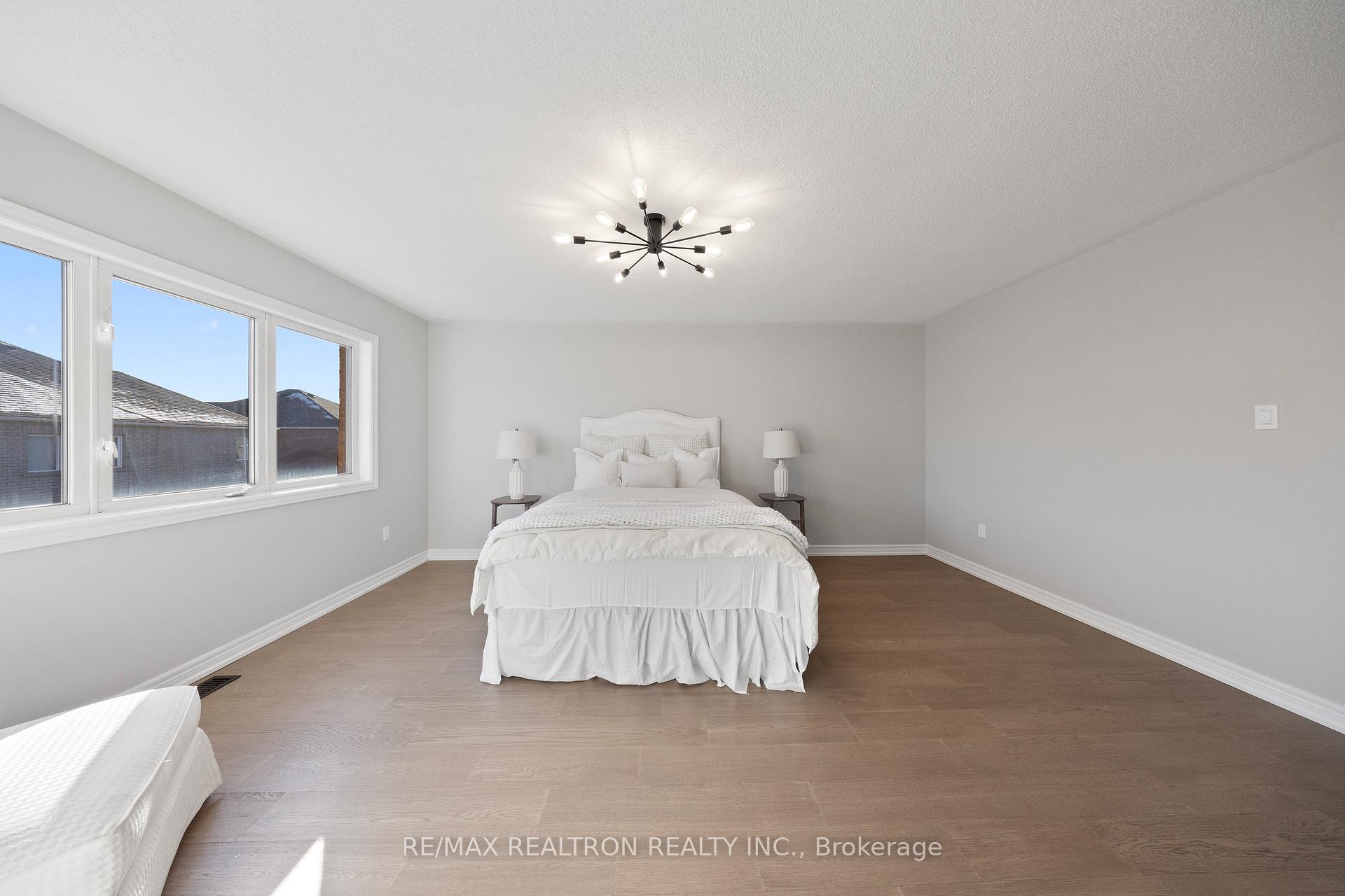 Photo 36 of 111 Saffron Street, Markham, Greensborough — HOMEH