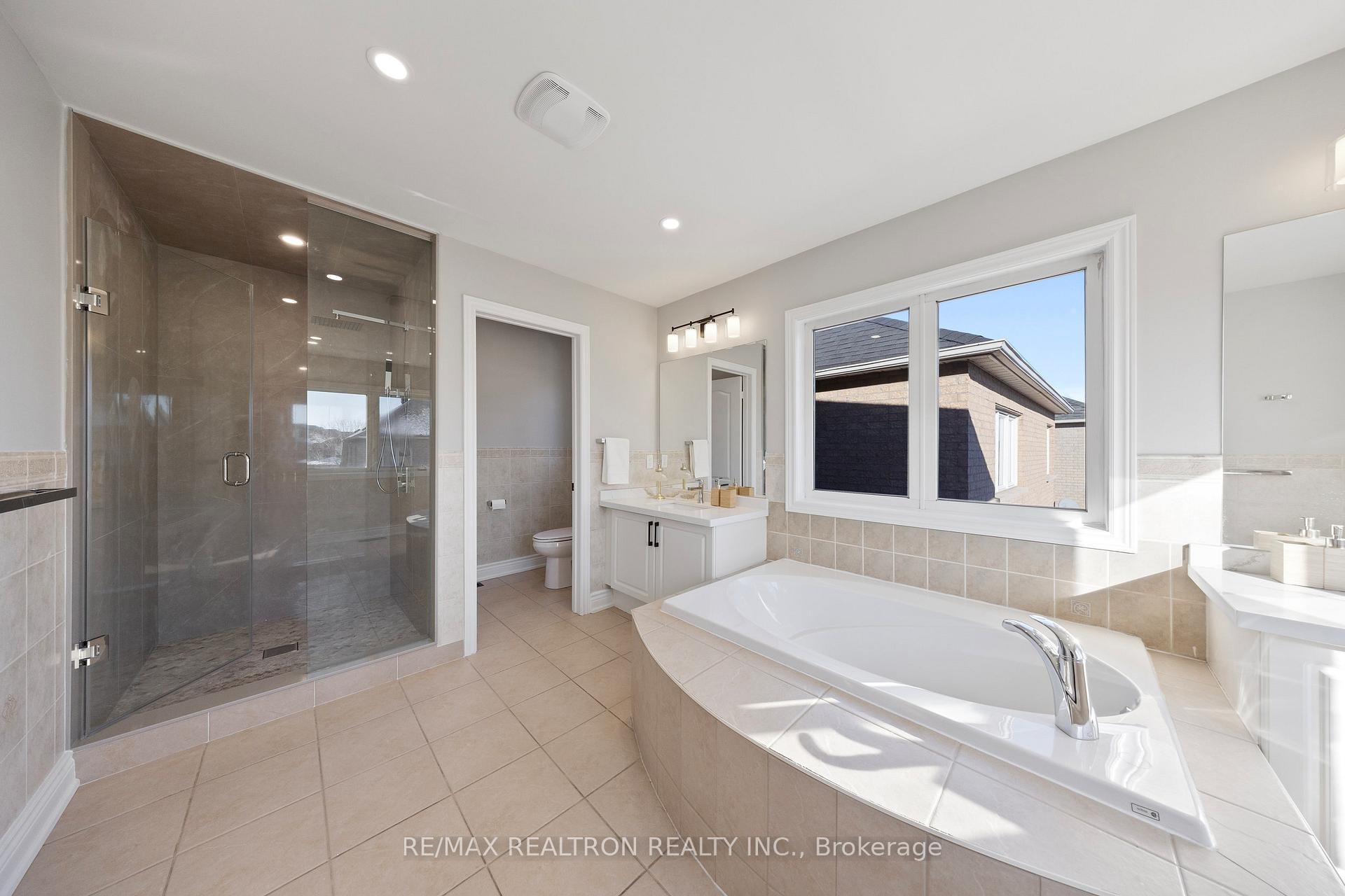 Photo 24 of 111 Saffron Street, Markham, Greensborough — HOMEH