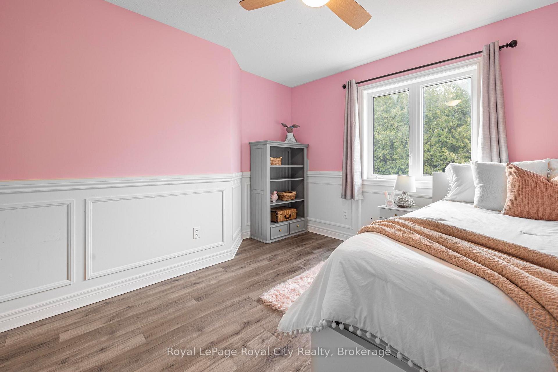 Photo 23 of 38 Marshall Drive, Guelph, Grange Road — HOMEH