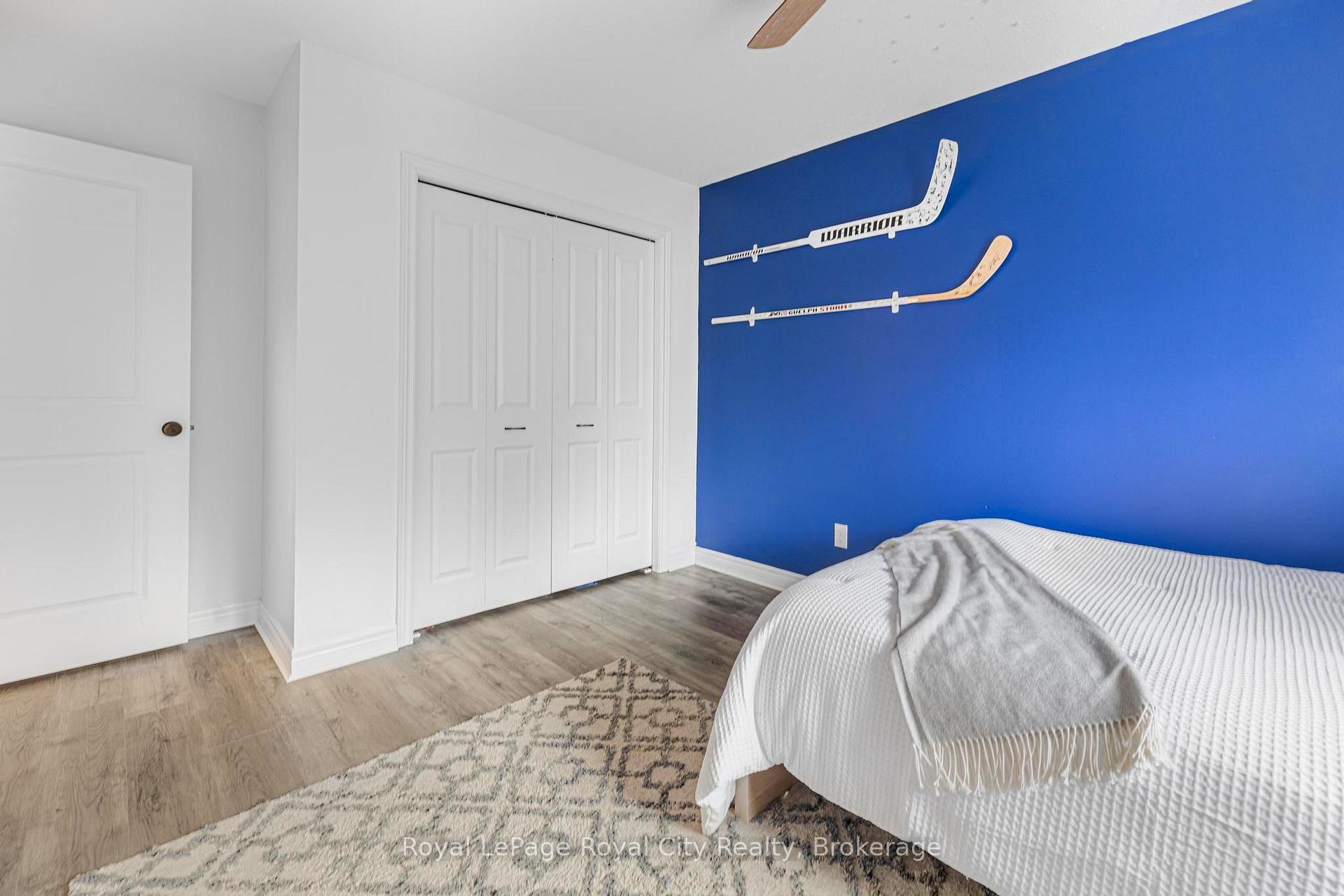 Photo 25 of 38 Marshall Drive, Guelph, Grange Road — HOMEH