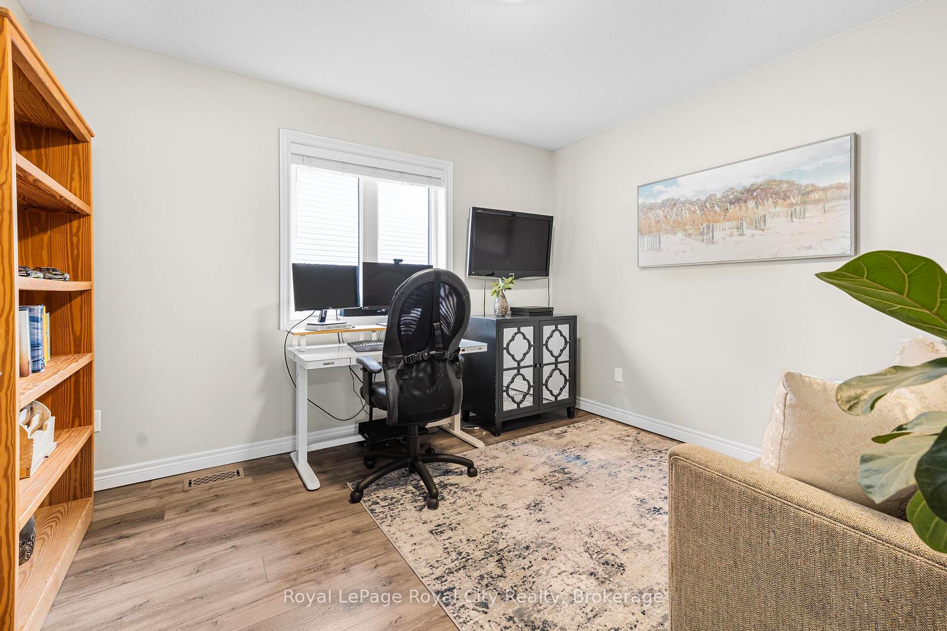 Photo 29 of 38 Marshall Drive, Guelph, Grange Road — HOMEH