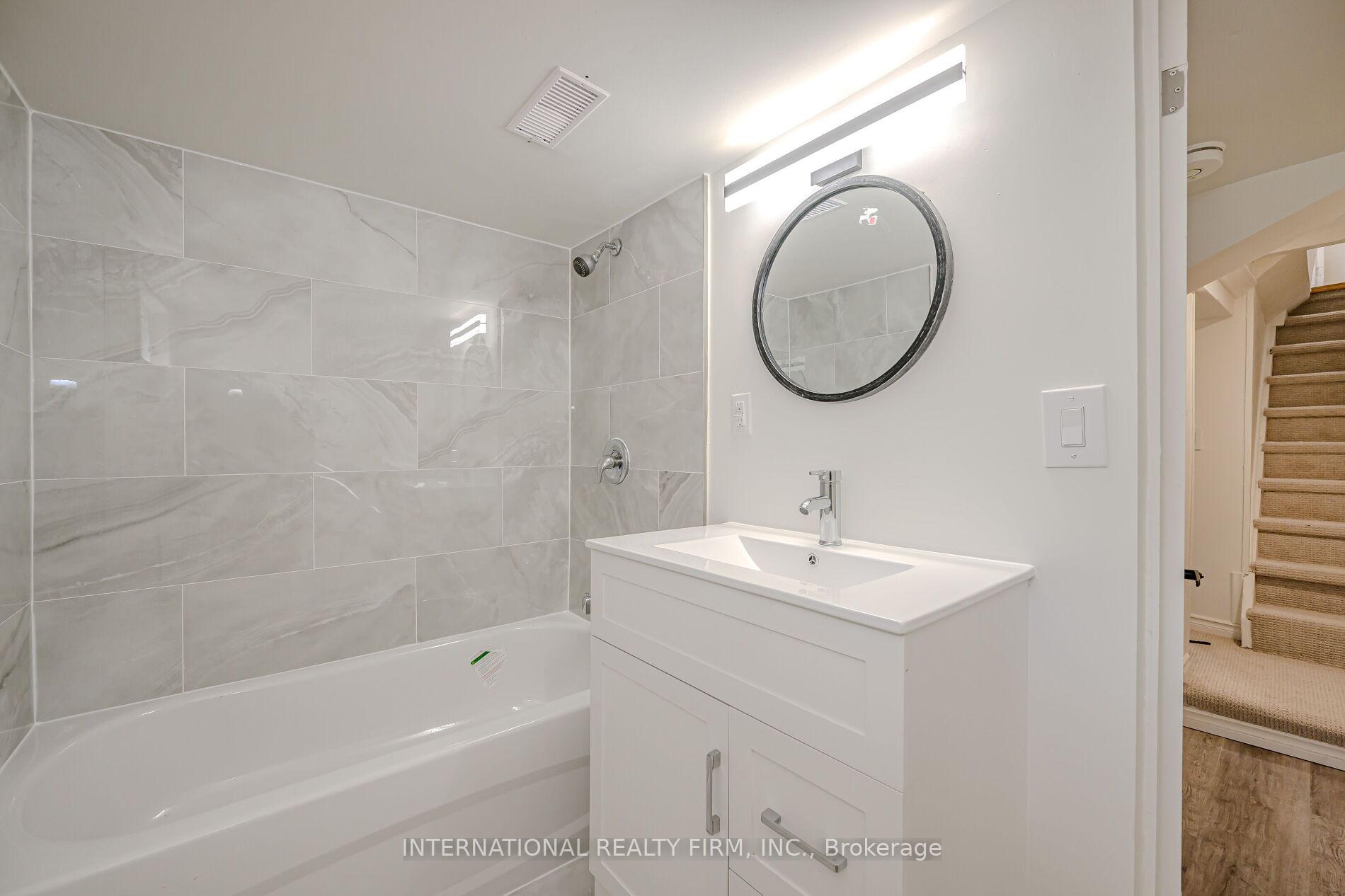 Photo 20 of 294 Emerald Street N, Hamilton, Landsdale — HOMEH