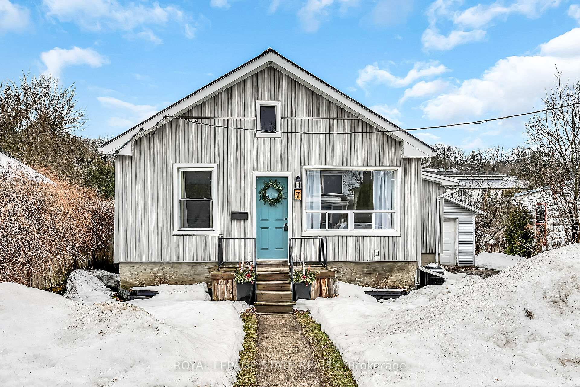 Photo 1 of 7 Amelia Street, Brant, Paris — HOMEH