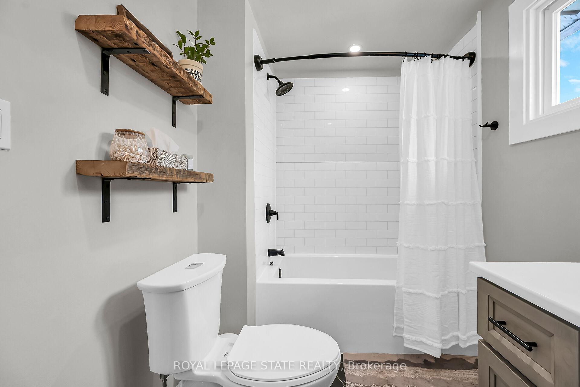Photo 17 of 7 Amelia Street, Brant, Paris — HOMEH