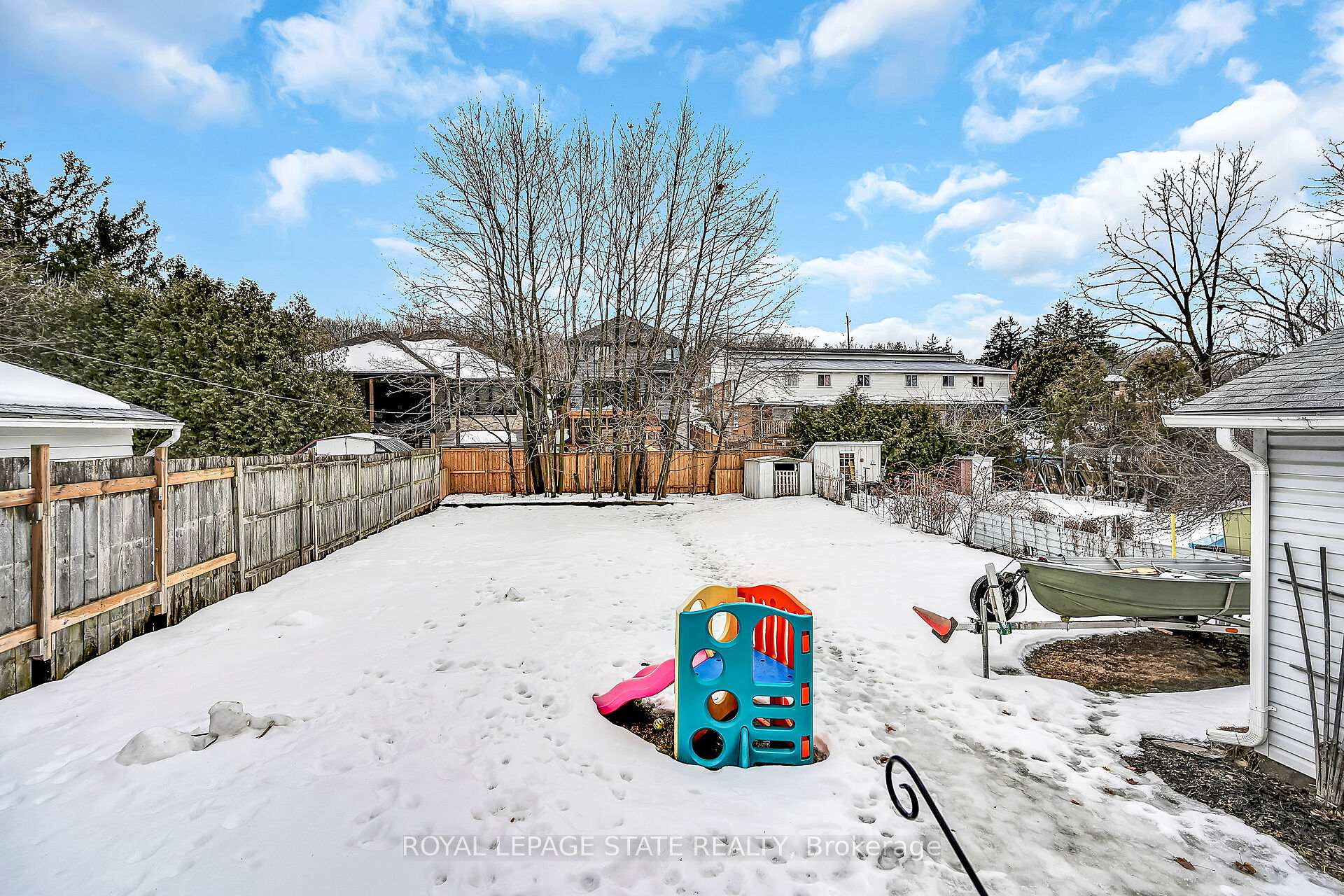 Photo 31 of 7 Amelia Street, Brant, Paris — HOMEH