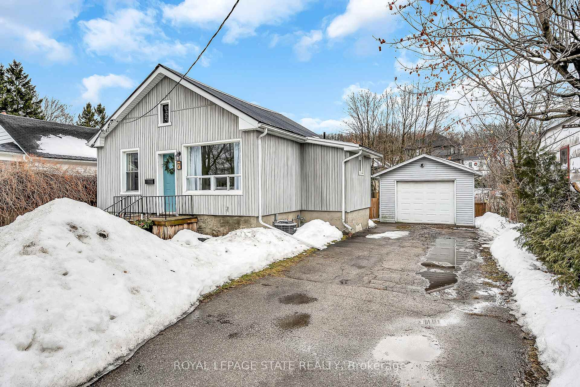 Photo 34 of 7 Amelia Street, Brant, Paris — HOMEH