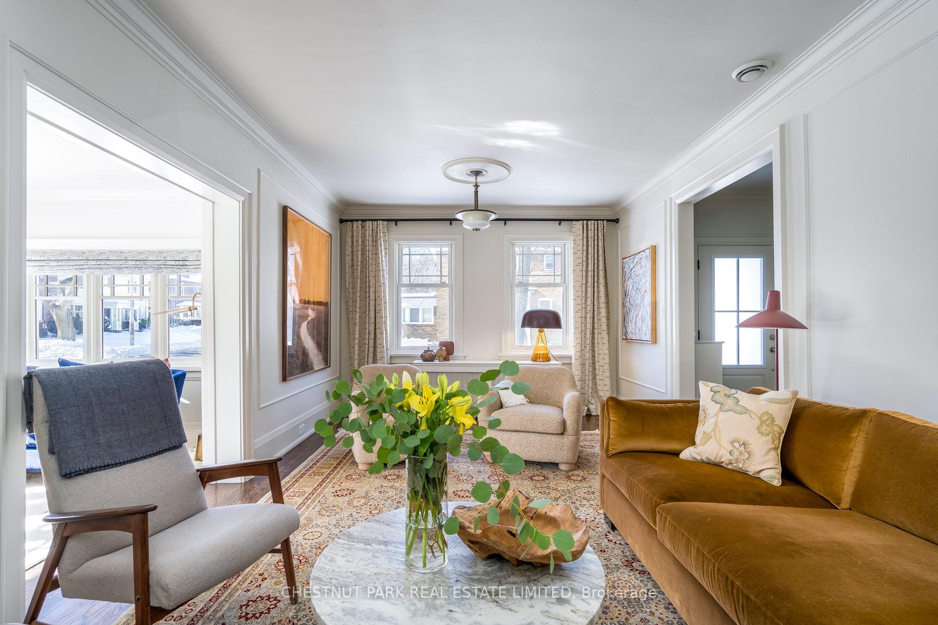 Photo 6 of 105 Lascelles Boulevard, Toronto, Yonge-Eglinton — HOMEH