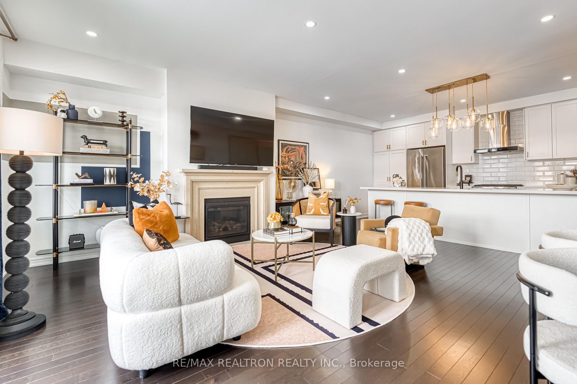 Photo 14 of 383 Chouinard Way, Aurora, Rural Aurora — HOMEH