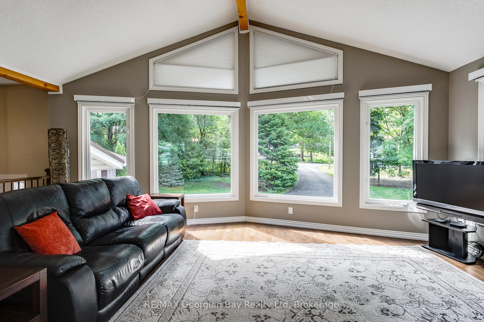 Photo 7 of 166 Albin Road, Tay, Waubaushene — HOMEH