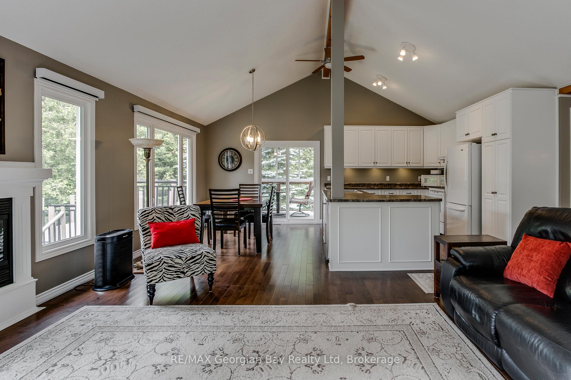 Photo 9 of 166 Albin Road, Tay, Waubaushene — HOMEH