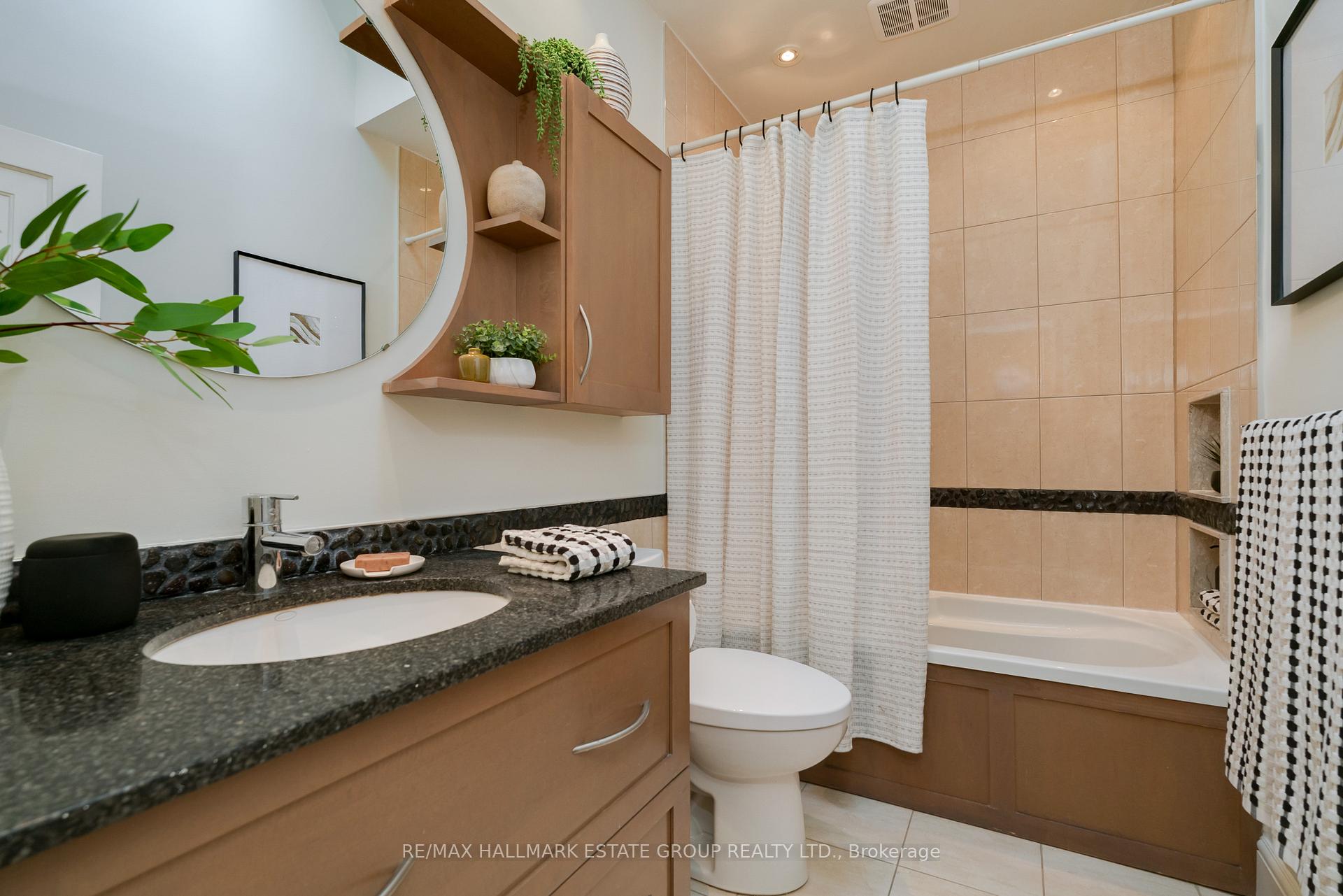 Photo 26 of 88 De Grassi Street, Toronto, South Riverdale — HOMEH