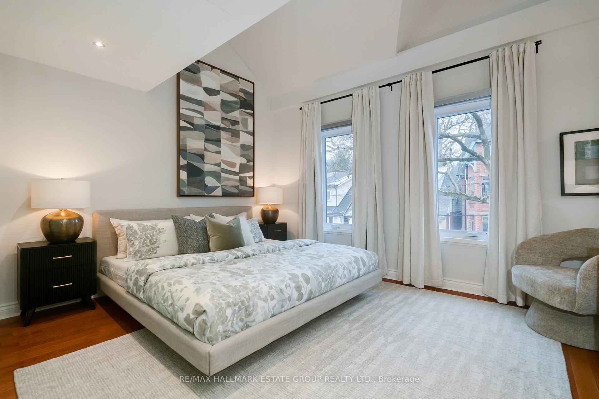 Photo 12 of 88 De Grassi Street, Toronto, South Riverdale — HOMEH