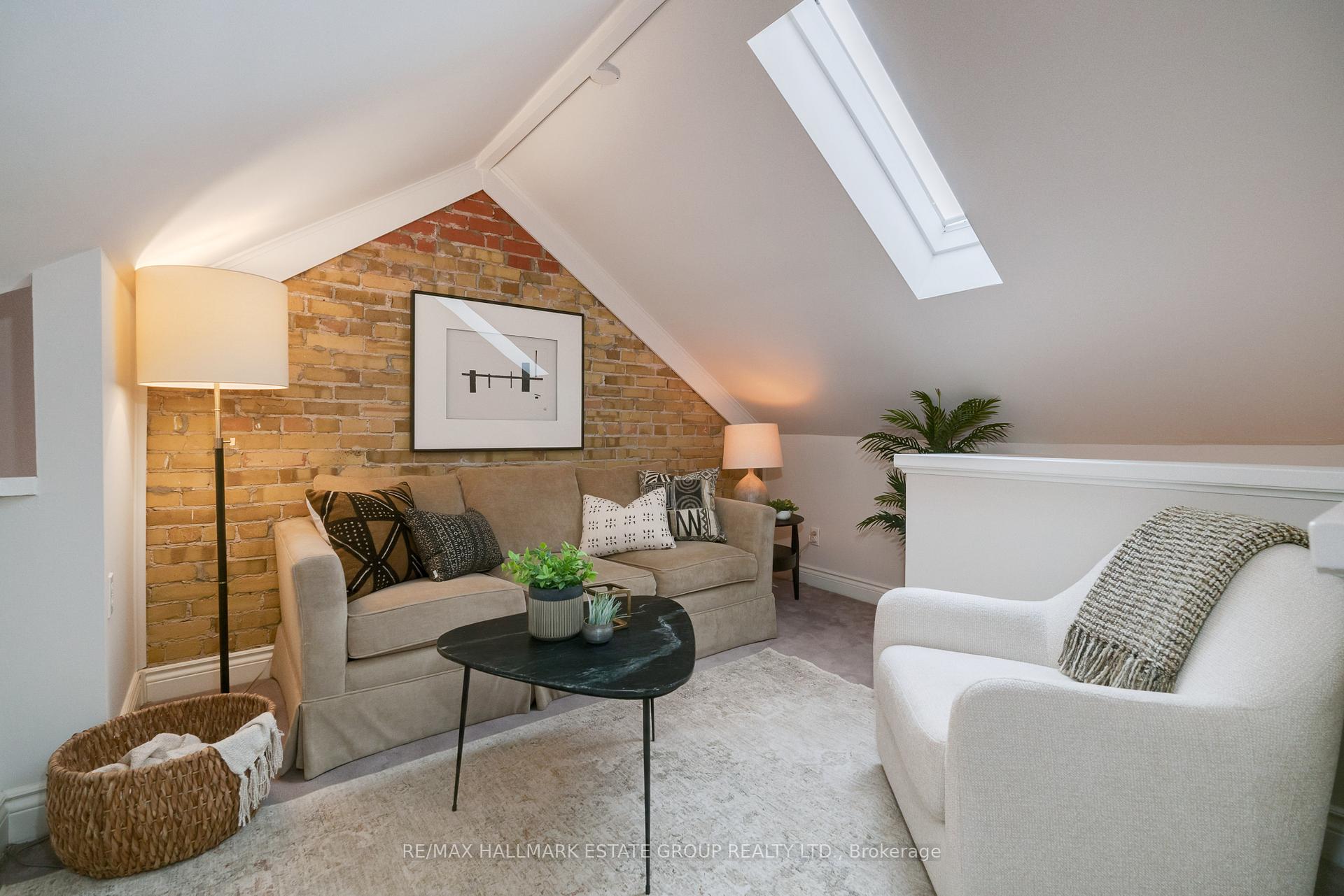 Photo 11 of 88 De Grassi Street, Toronto, South Riverdale — HOMEH