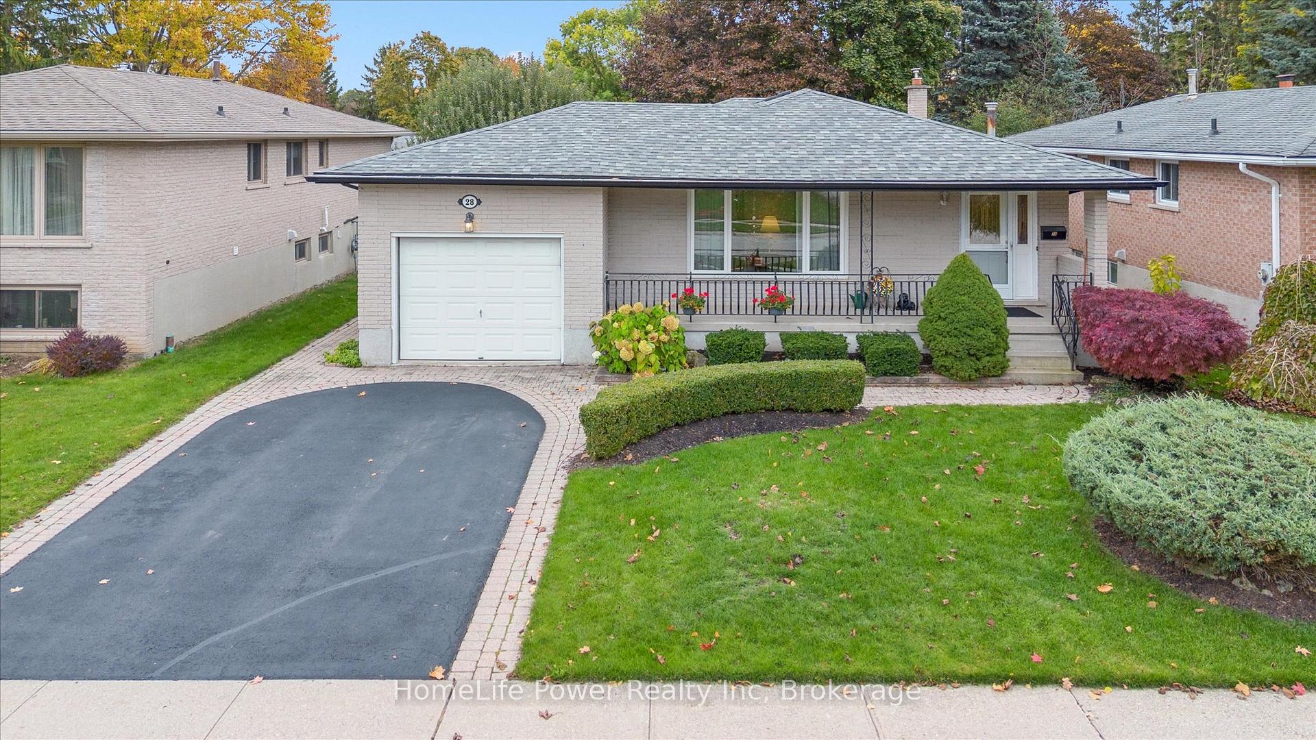Photo 2 of 28 Matthew Drive, Guelph, Willow West/Sugarbush/West Acres — HOMEH